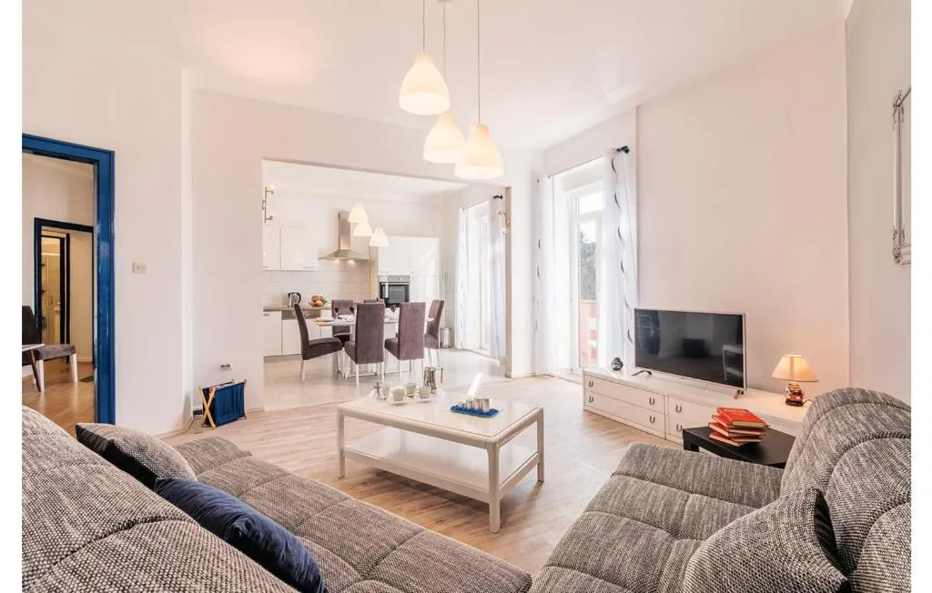 Apartment Riviera