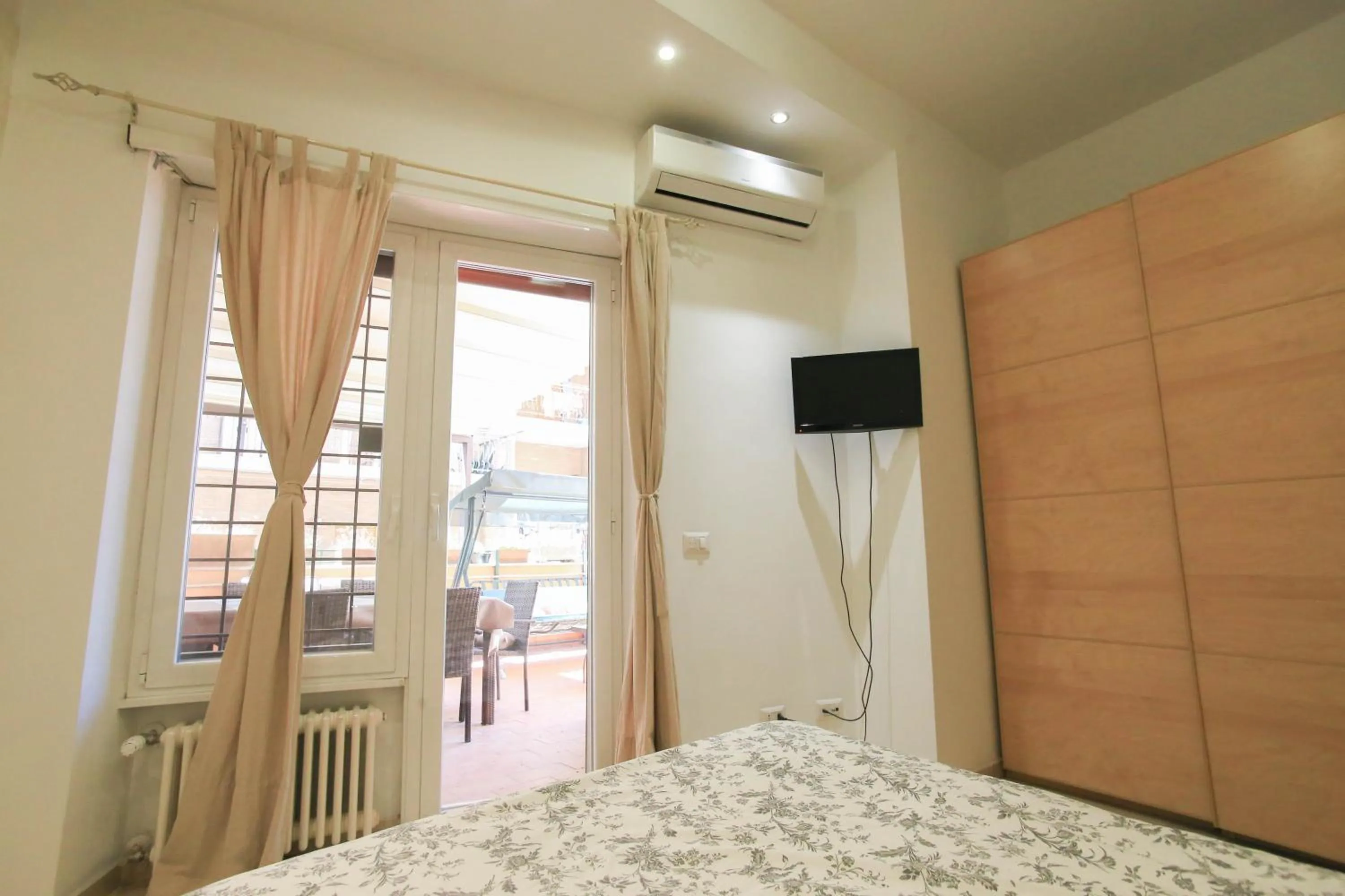 Bed in San Pietro Home