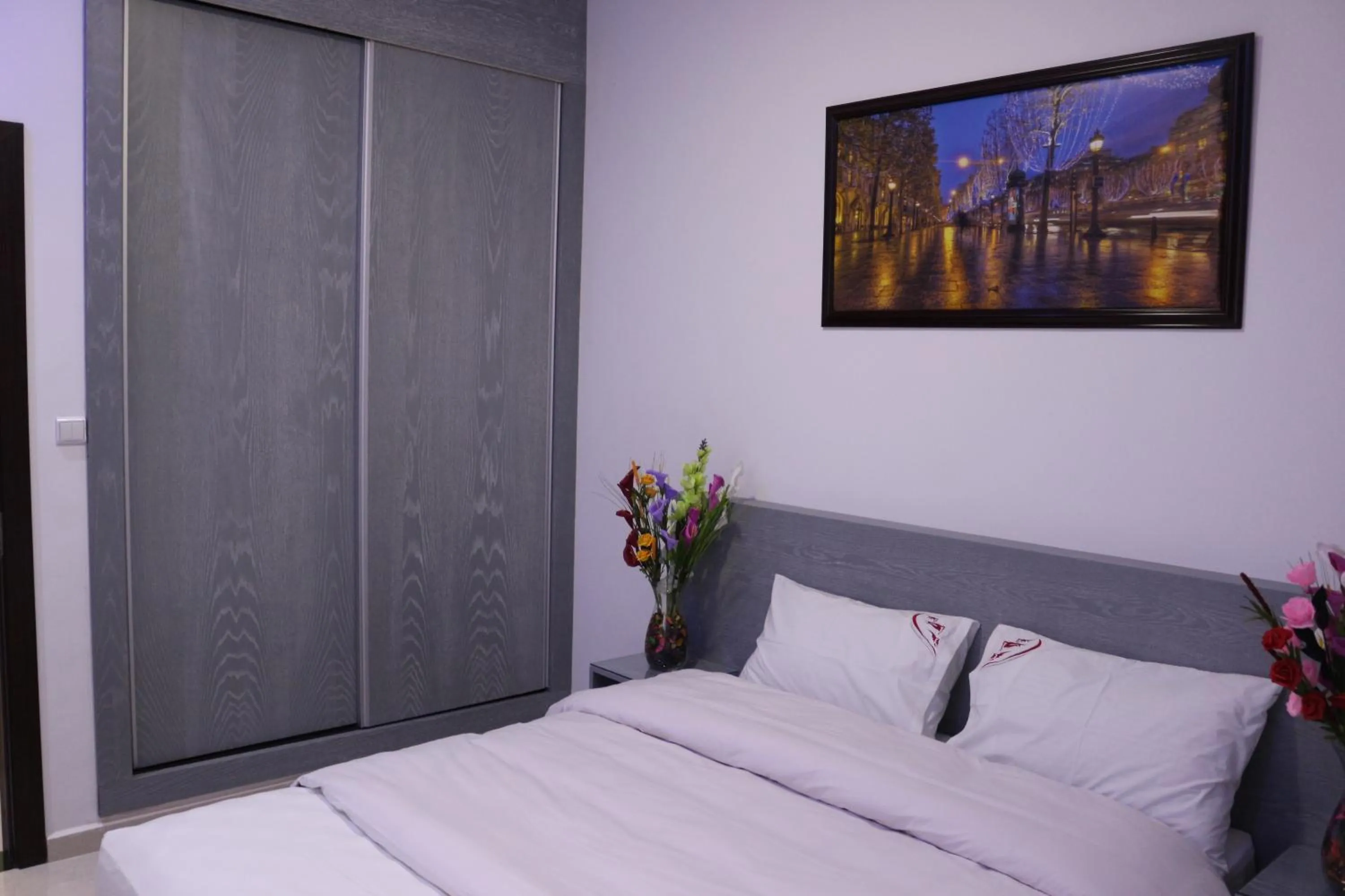 Bed in Residence Achomoukhe