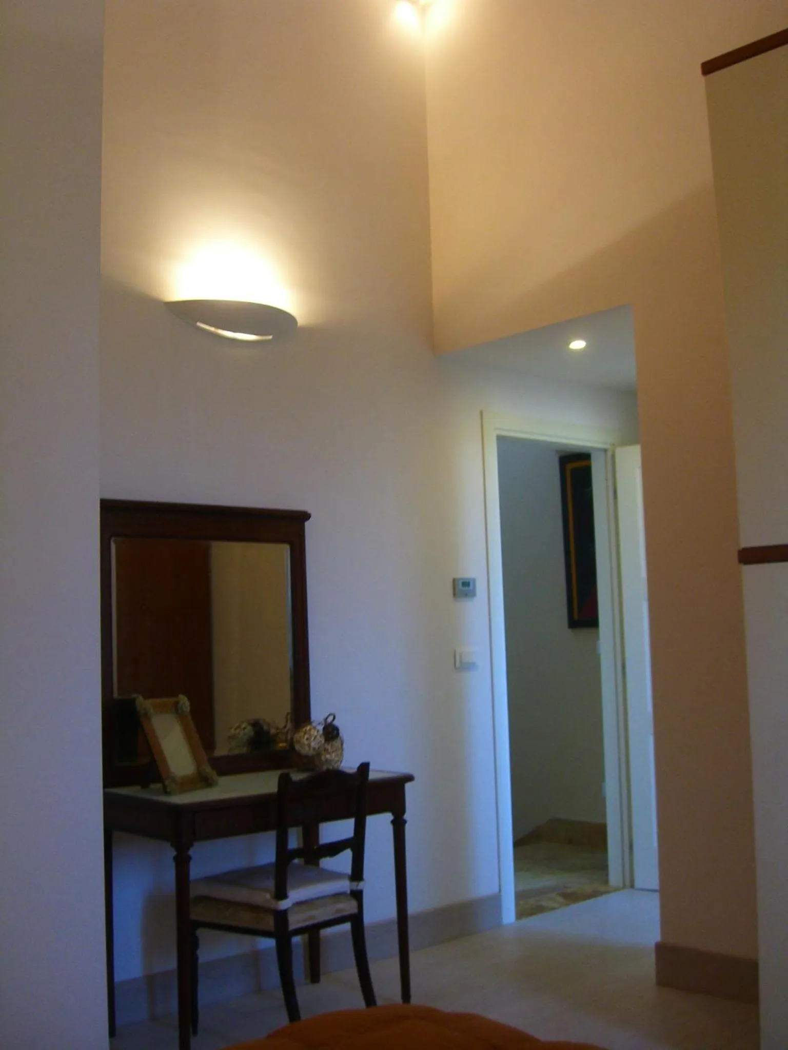 Bed in Bed & Breakfast Case Osti