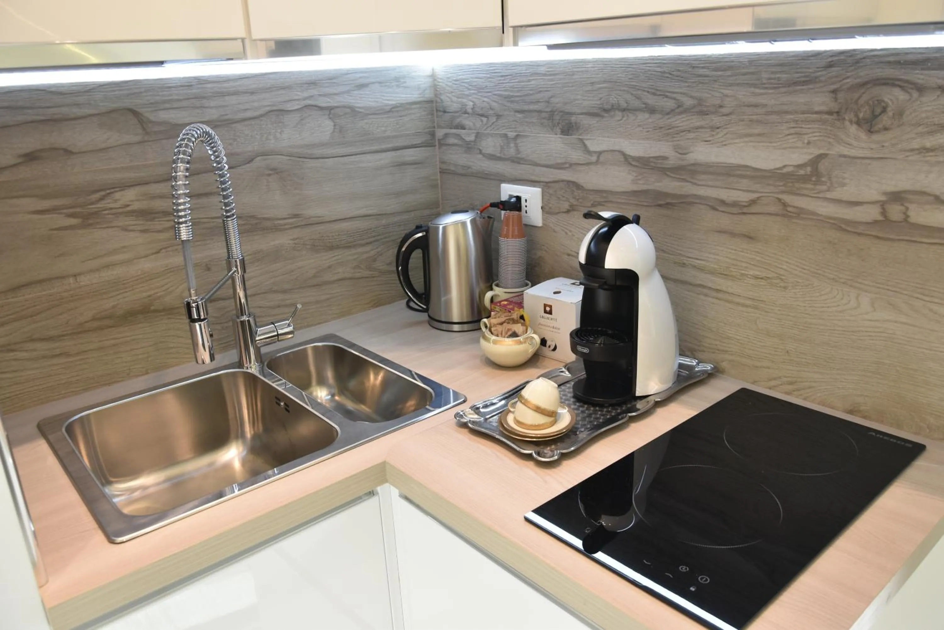 Coffee/tea facilities in Bed & Breakfast Case Osti