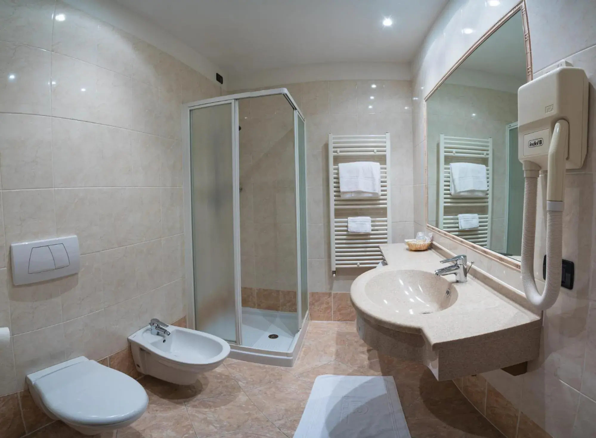 Economy Double Room - single occupancy in Hotel Rizzi Economy Double Room - single occupancy in Hotel Rizzi