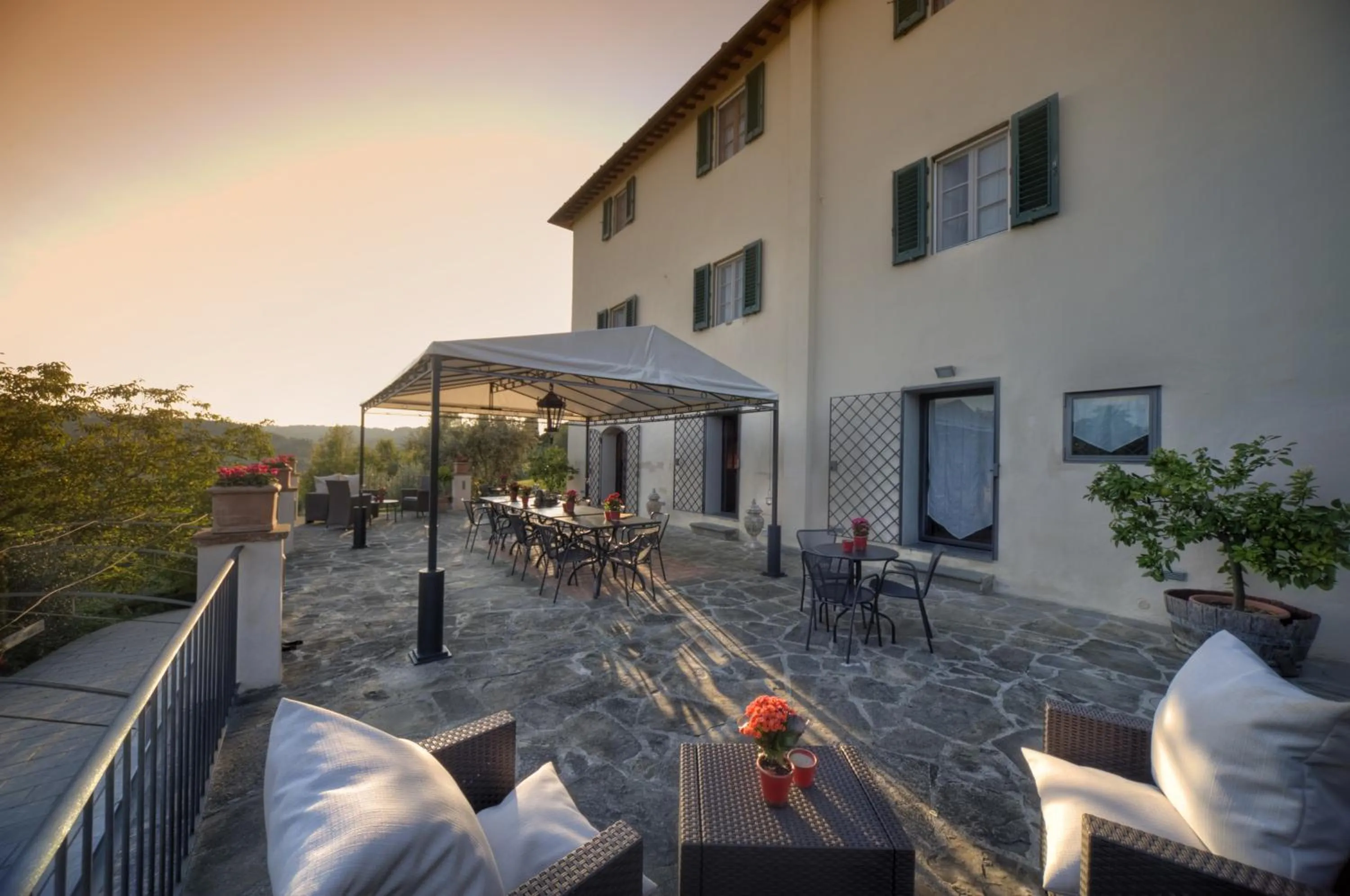 Facade/entrance in B&B Le Dimore Mezza Costa