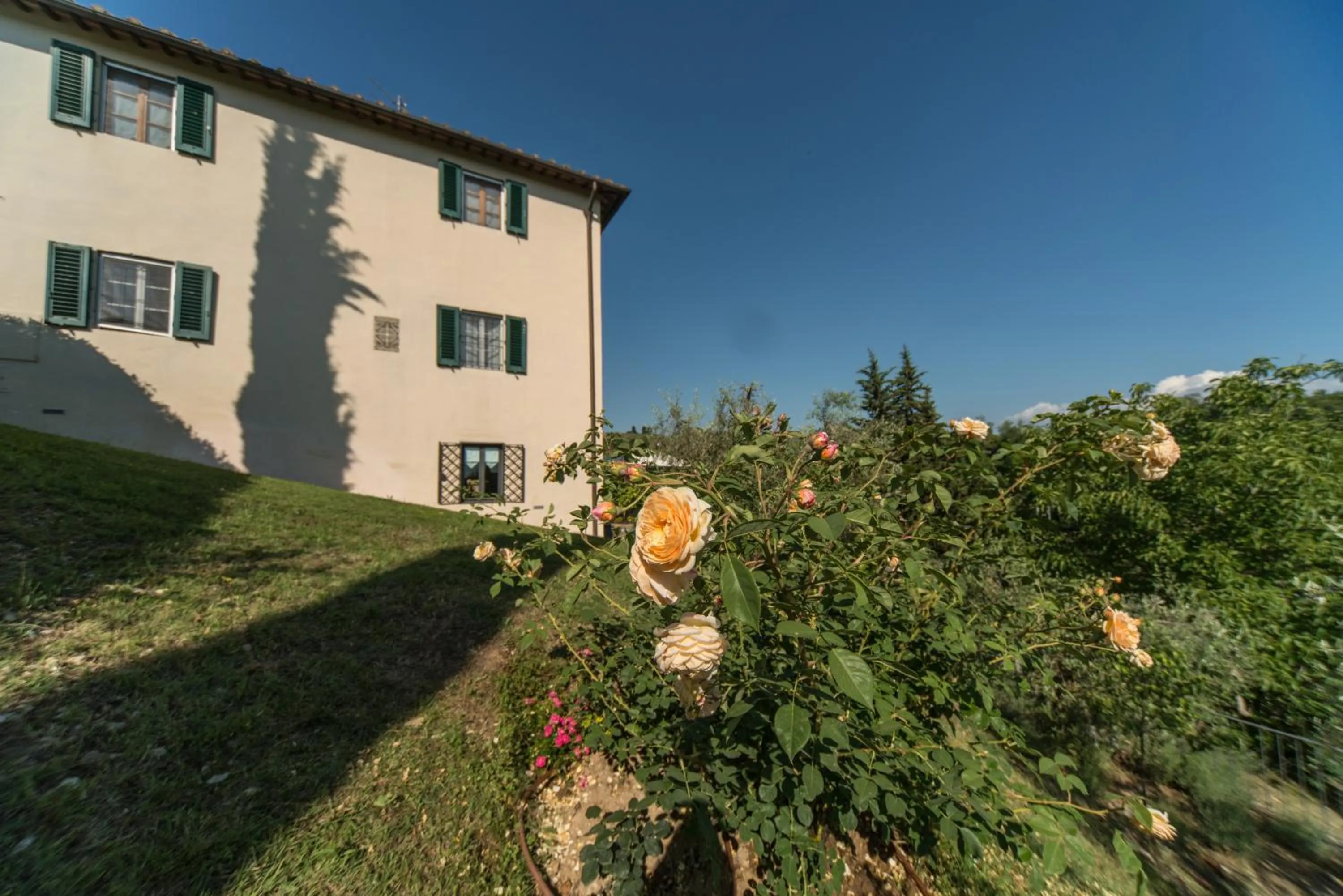 Property building in B&B Le Dimore Mezza Costa