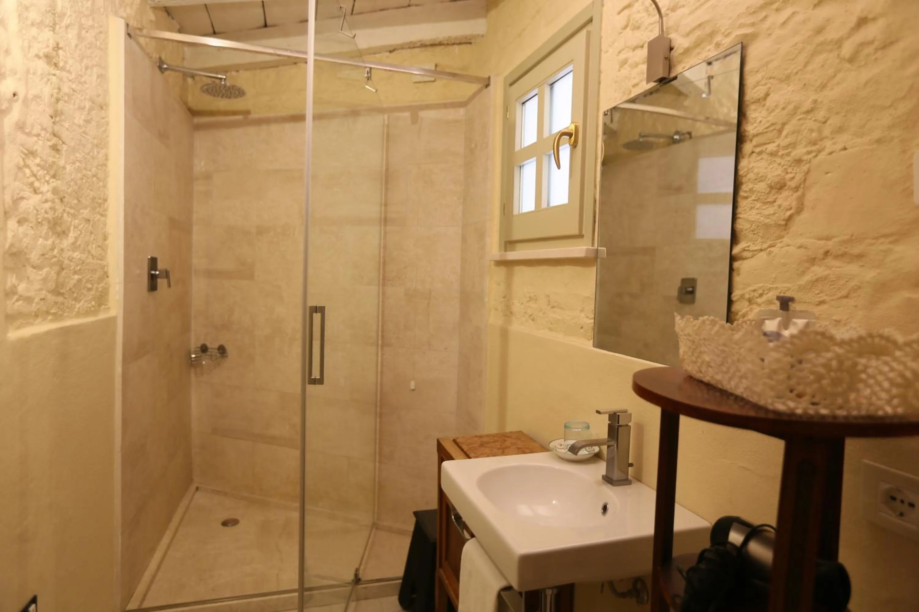 Bathroom in Residenza d'Epoca Regina d'Arborea