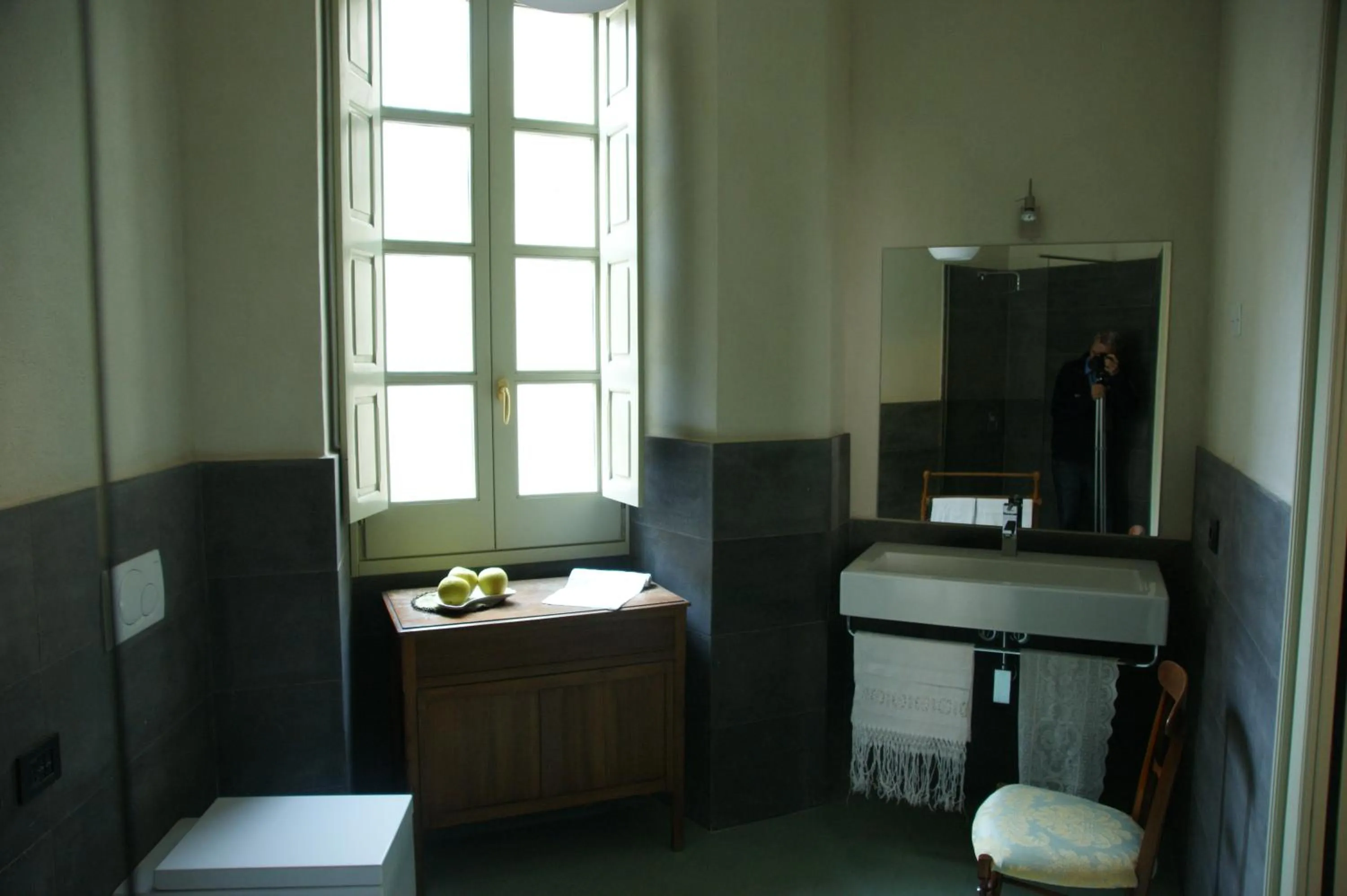 Toilet in Residenza d'Epoca Regina d'Arborea