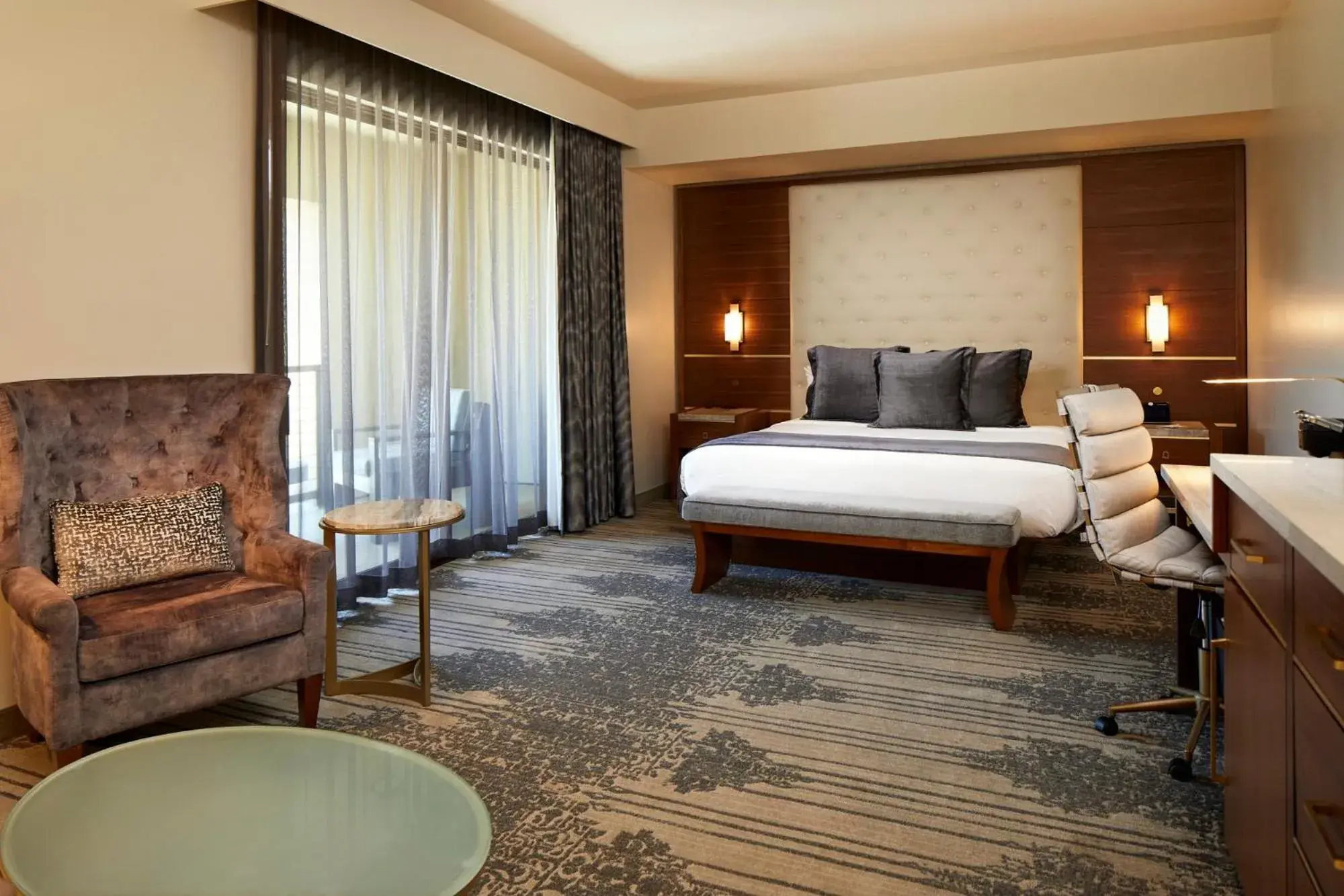 Bed in Legacy Resort Hotel & Spa Bed in Legacy Resort Hotel & Spa