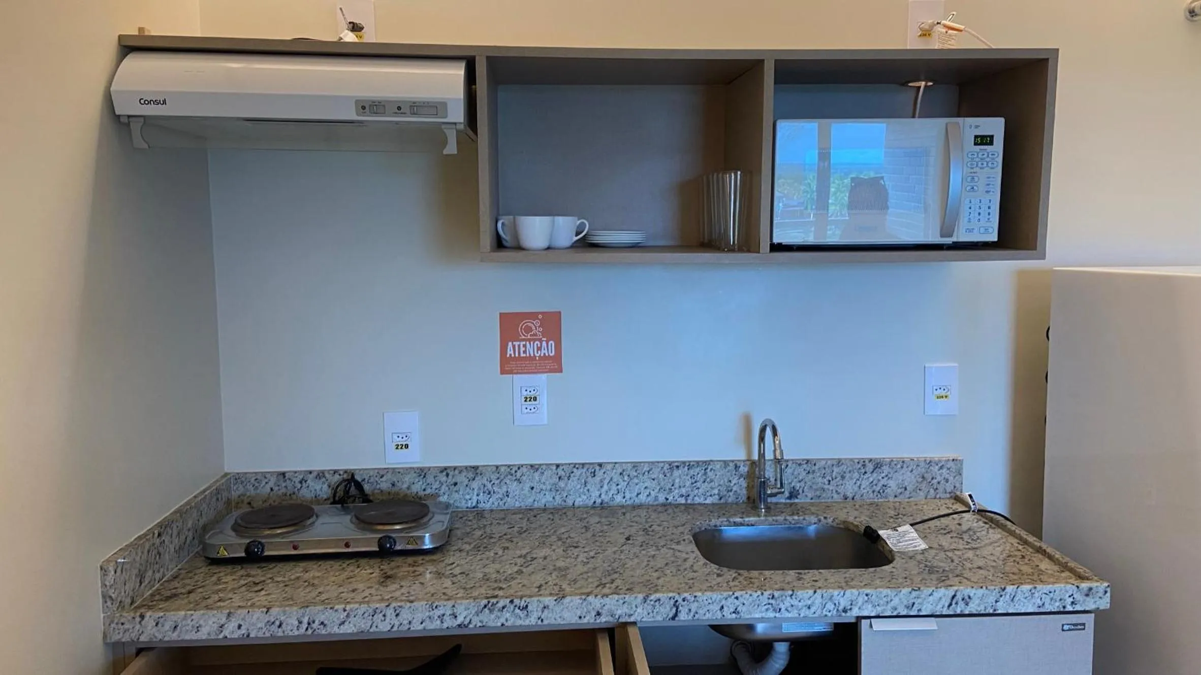 Coffee/tea facilities in SALINAS PARK RESORT