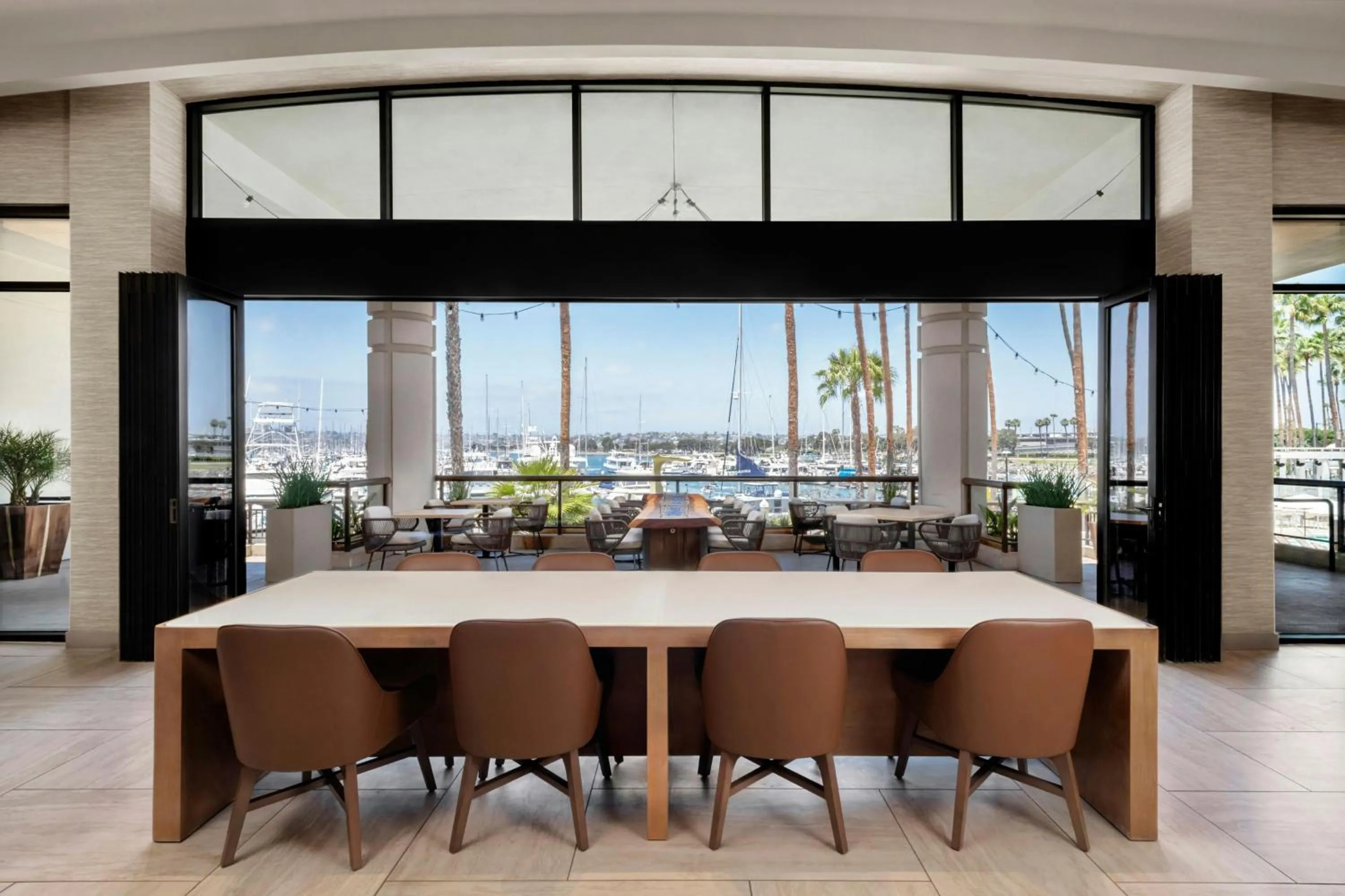 Restaurant/places to eat in Sheraton San Diego Resort