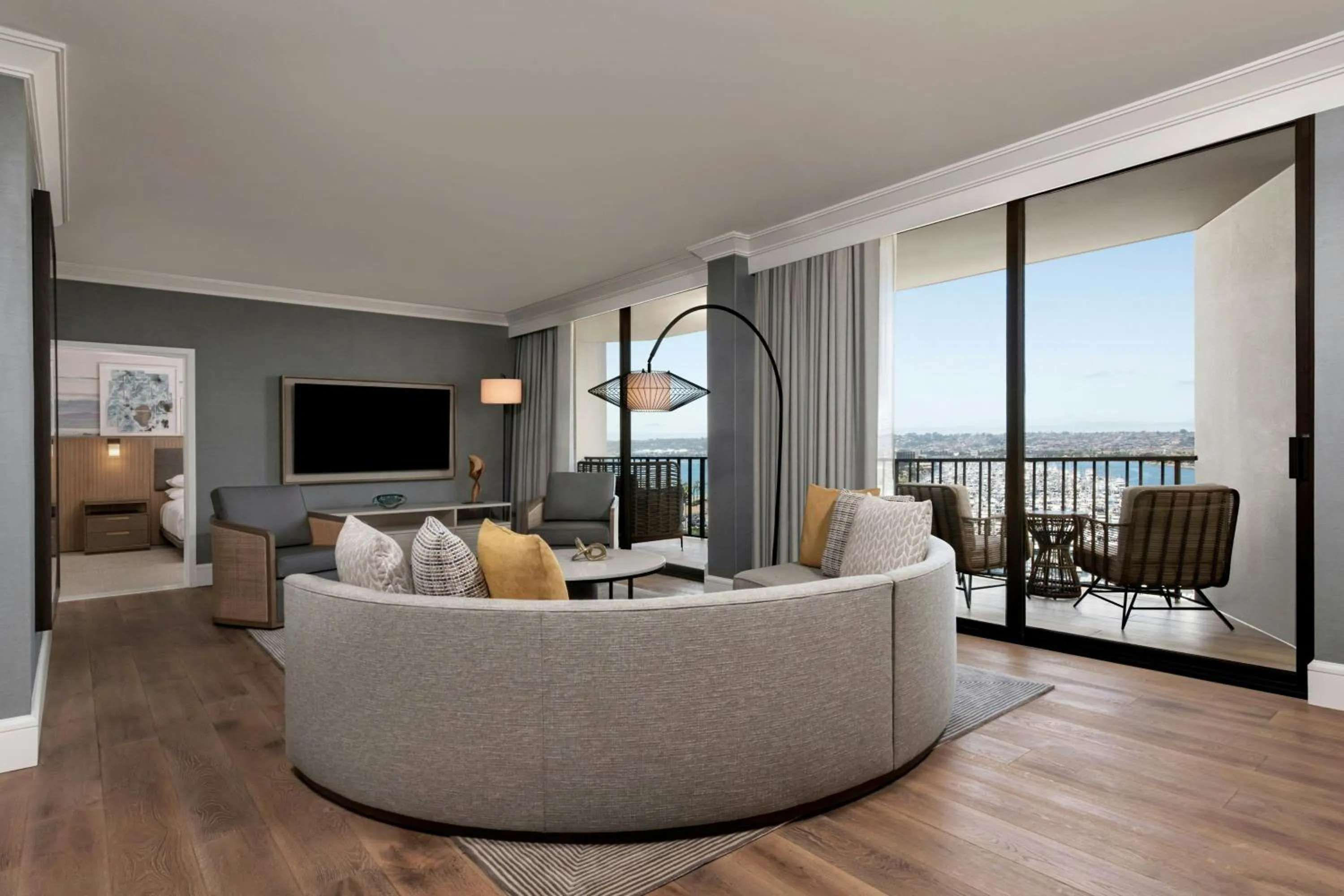 Photo of the whole room in Sheraton San Diego Resort