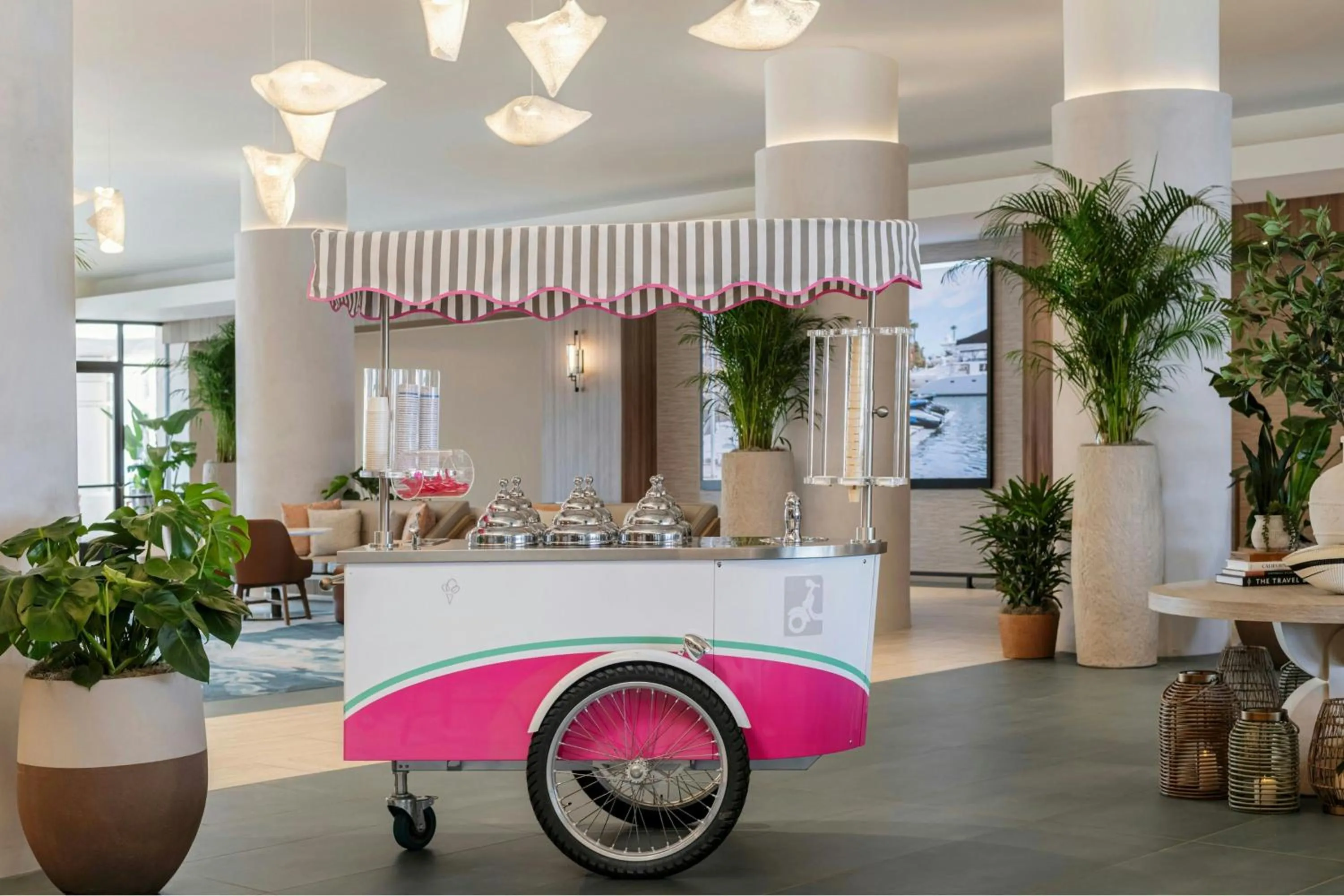 Restaurant/places to eat in Sheraton San Diego Resort