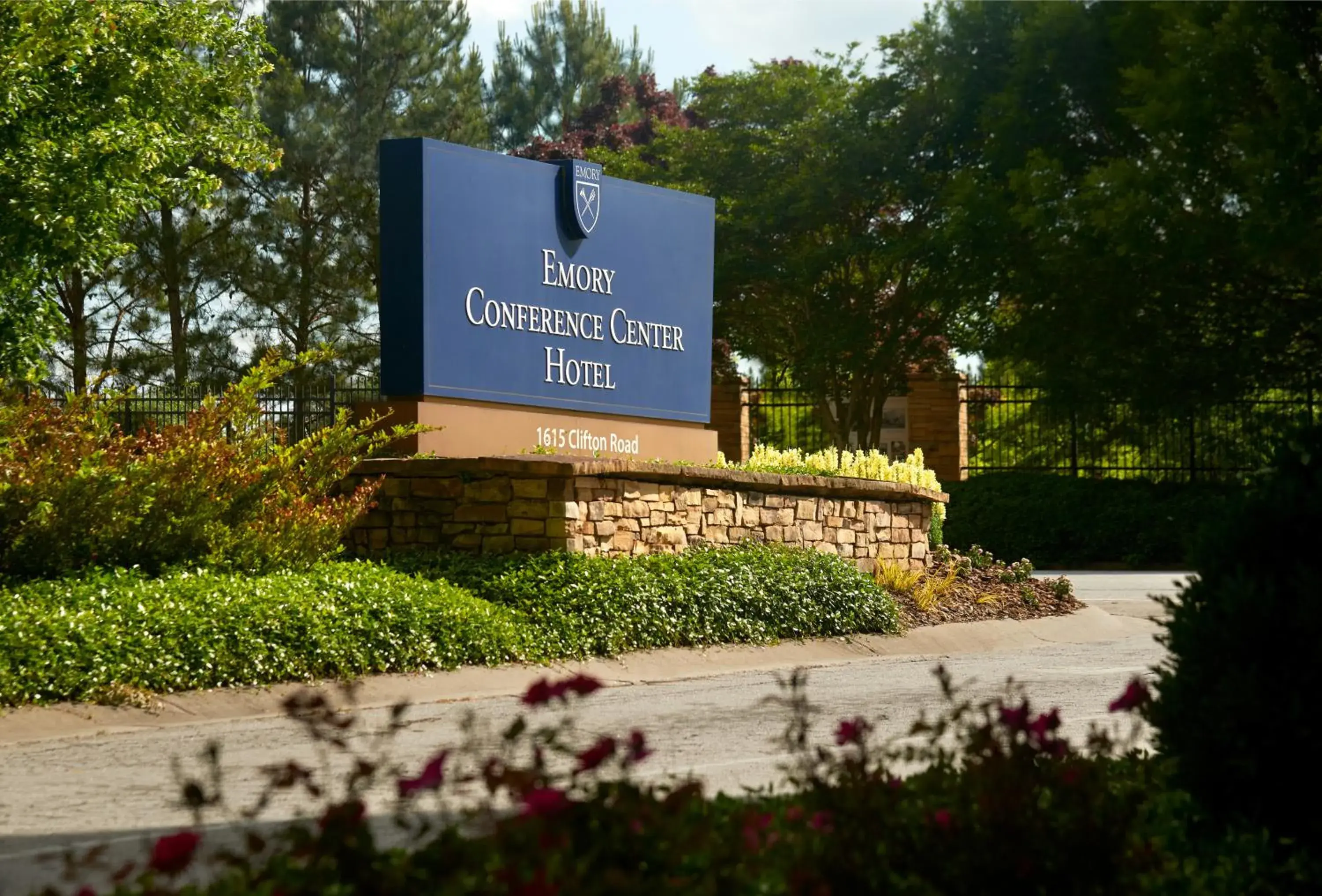 Facade/entrance in Emory Conference Center Hotel Facade/entrance in Emory Conference Center Hotel