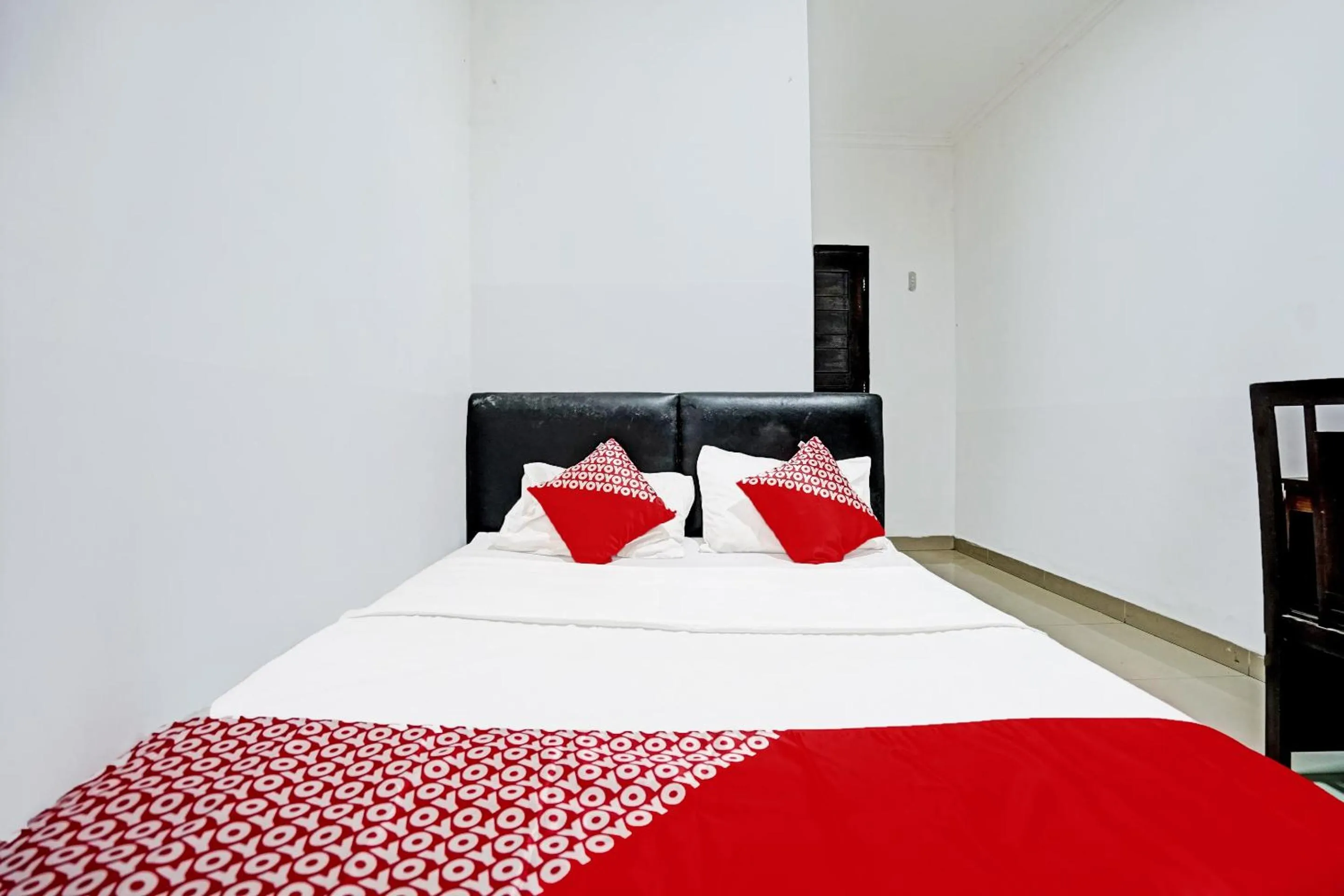 Bedroom, Bed in Hotel O Kambang Iwak Area Near Kambang Iwak Park Formerly Kerangga