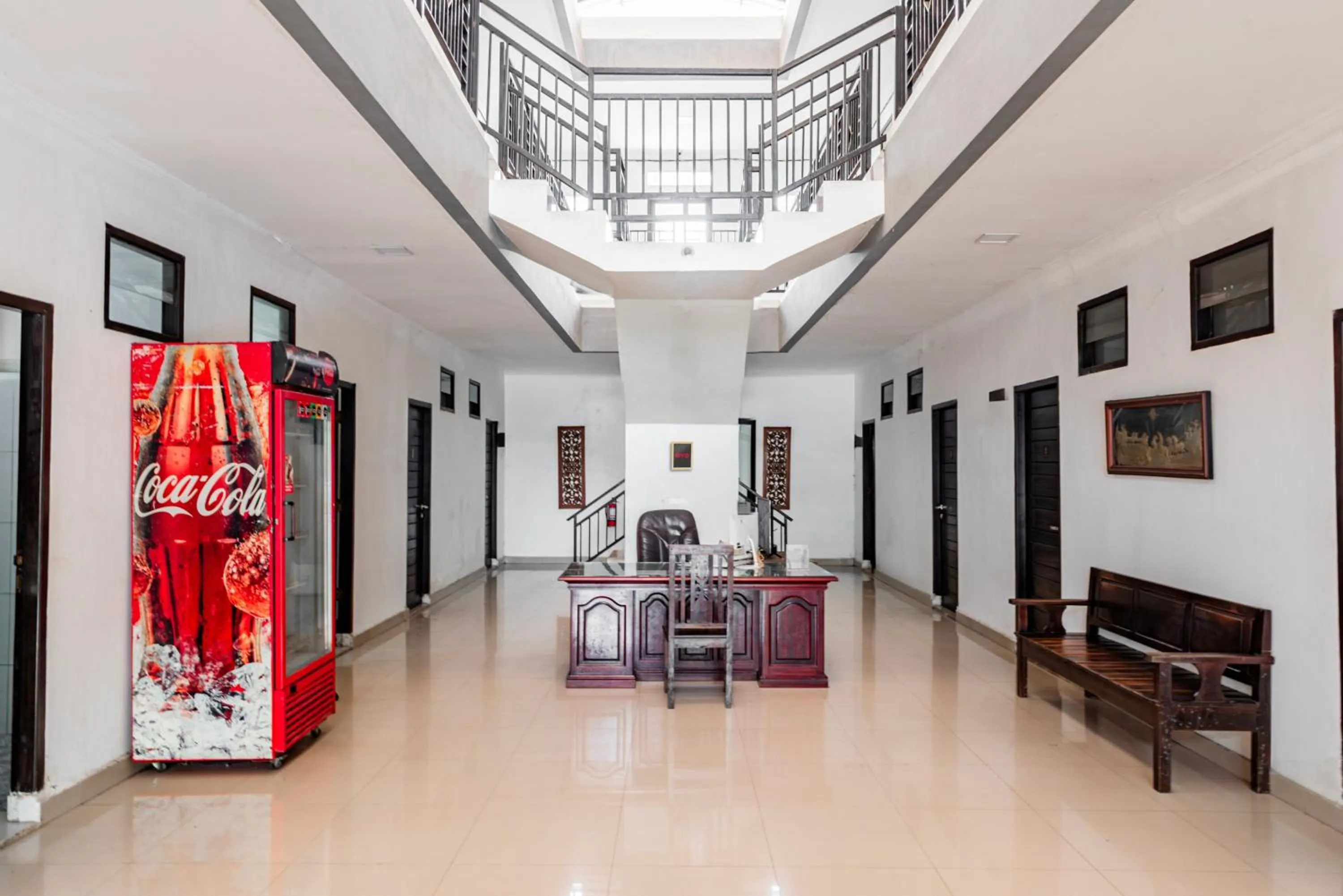 Lobby or reception in Hotel O Kambang Iwak Area Near Kambang Iwak Park Formerly Kerangga