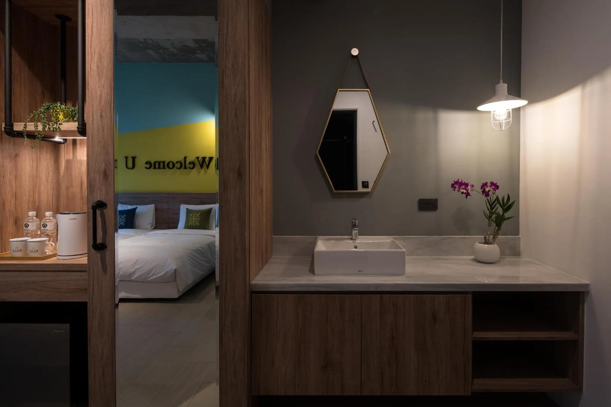 Bed in Tian Zhong Hotel