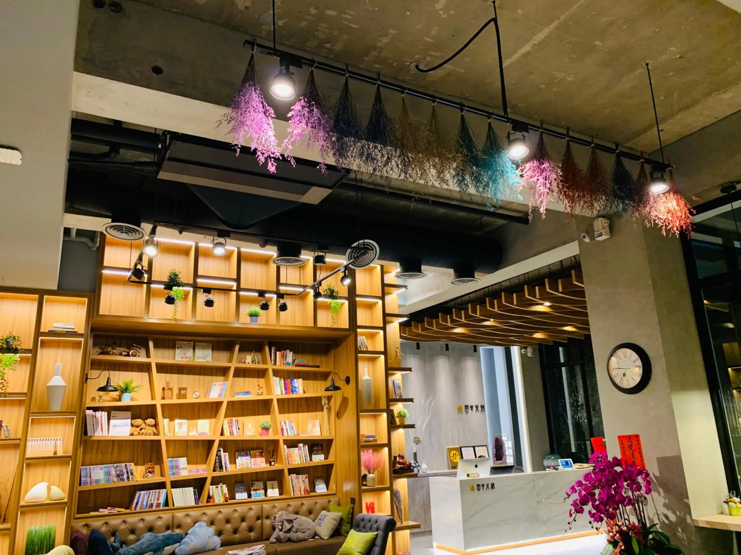 Lobby or reception in Tian Zhong Hotel Lobby or reception in Tian Zhong Hotel