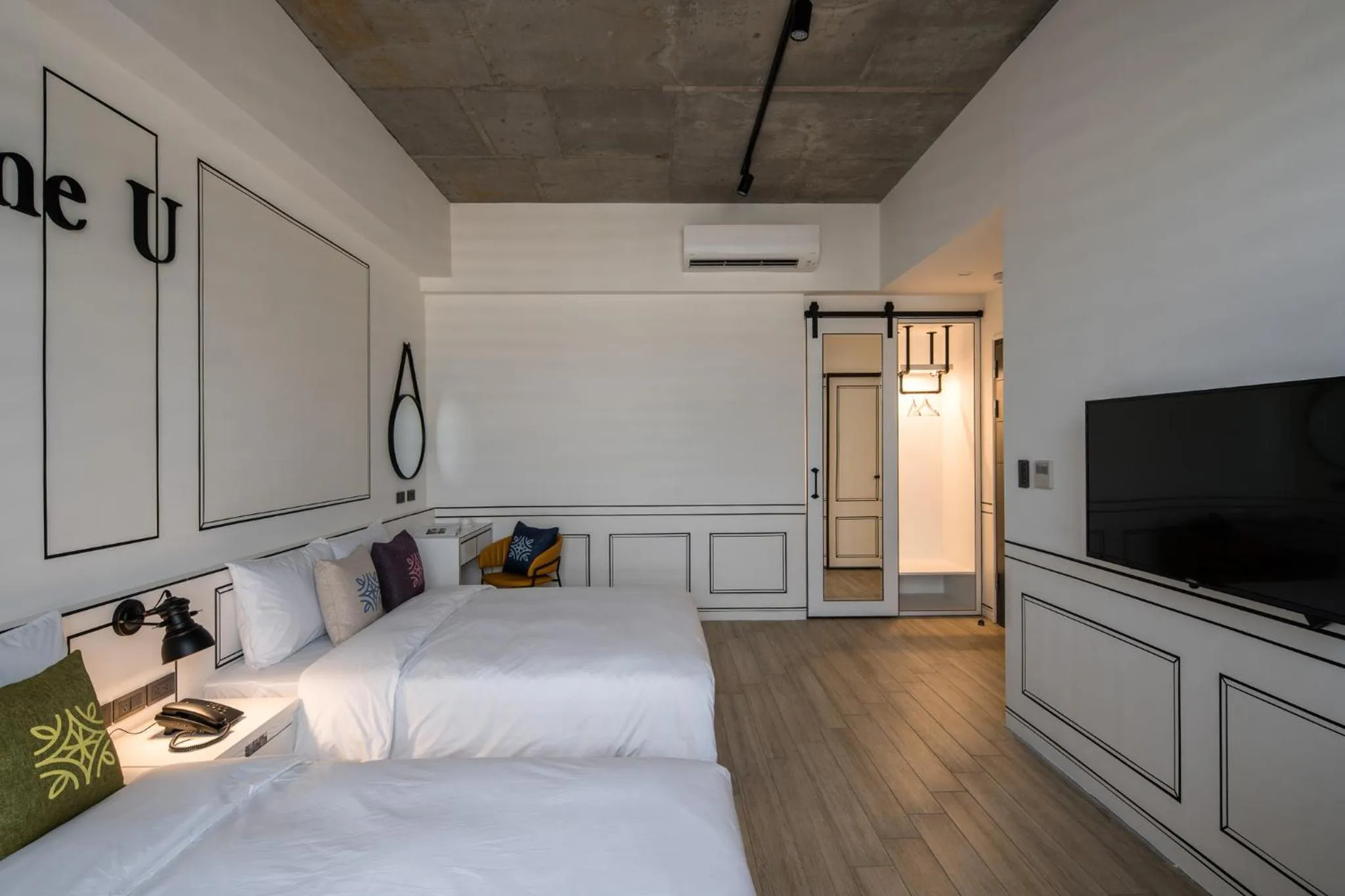 Bed in Tian Zhong Hotel