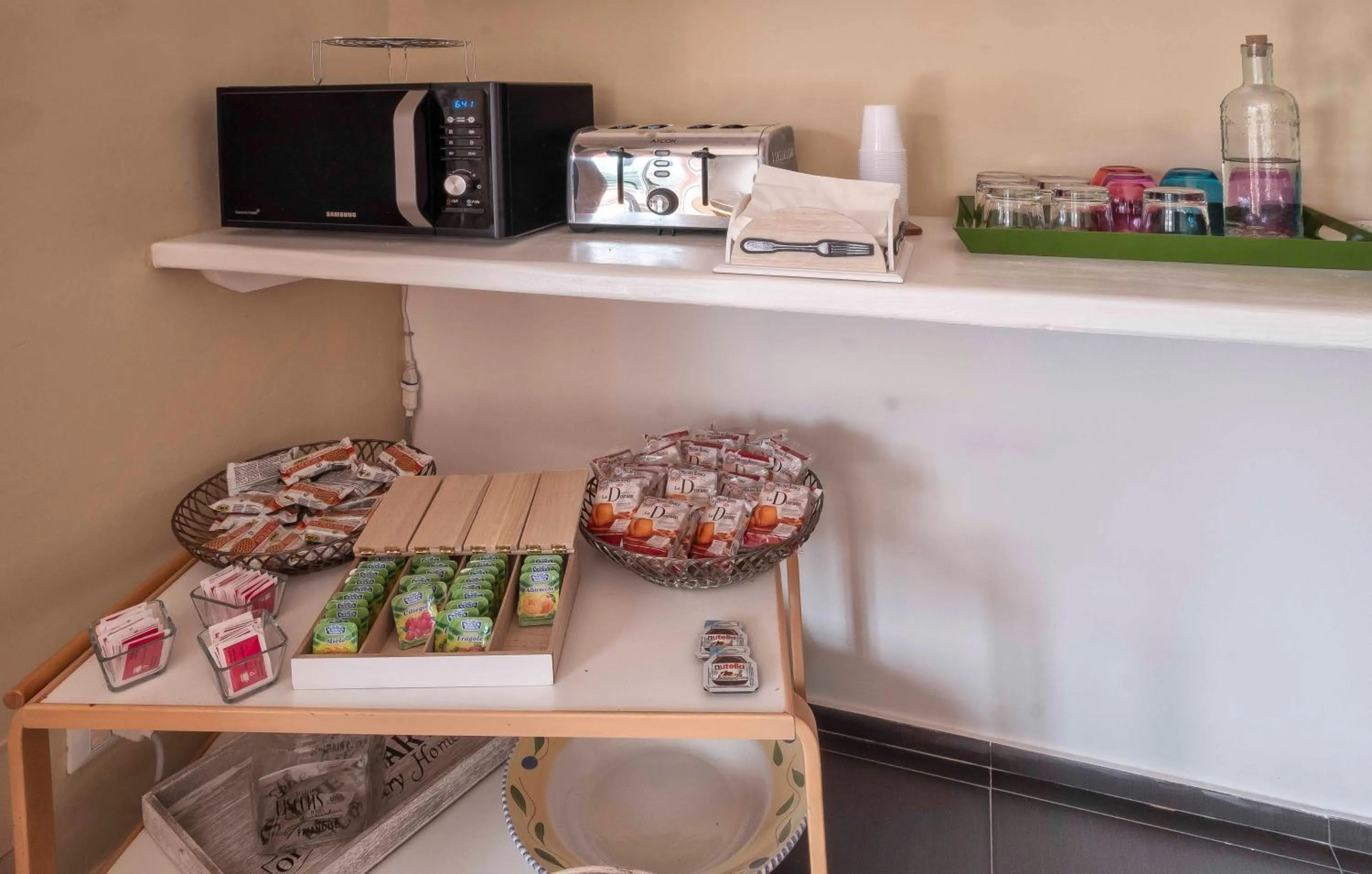 Continental breakfast in BnB Casa Rossa