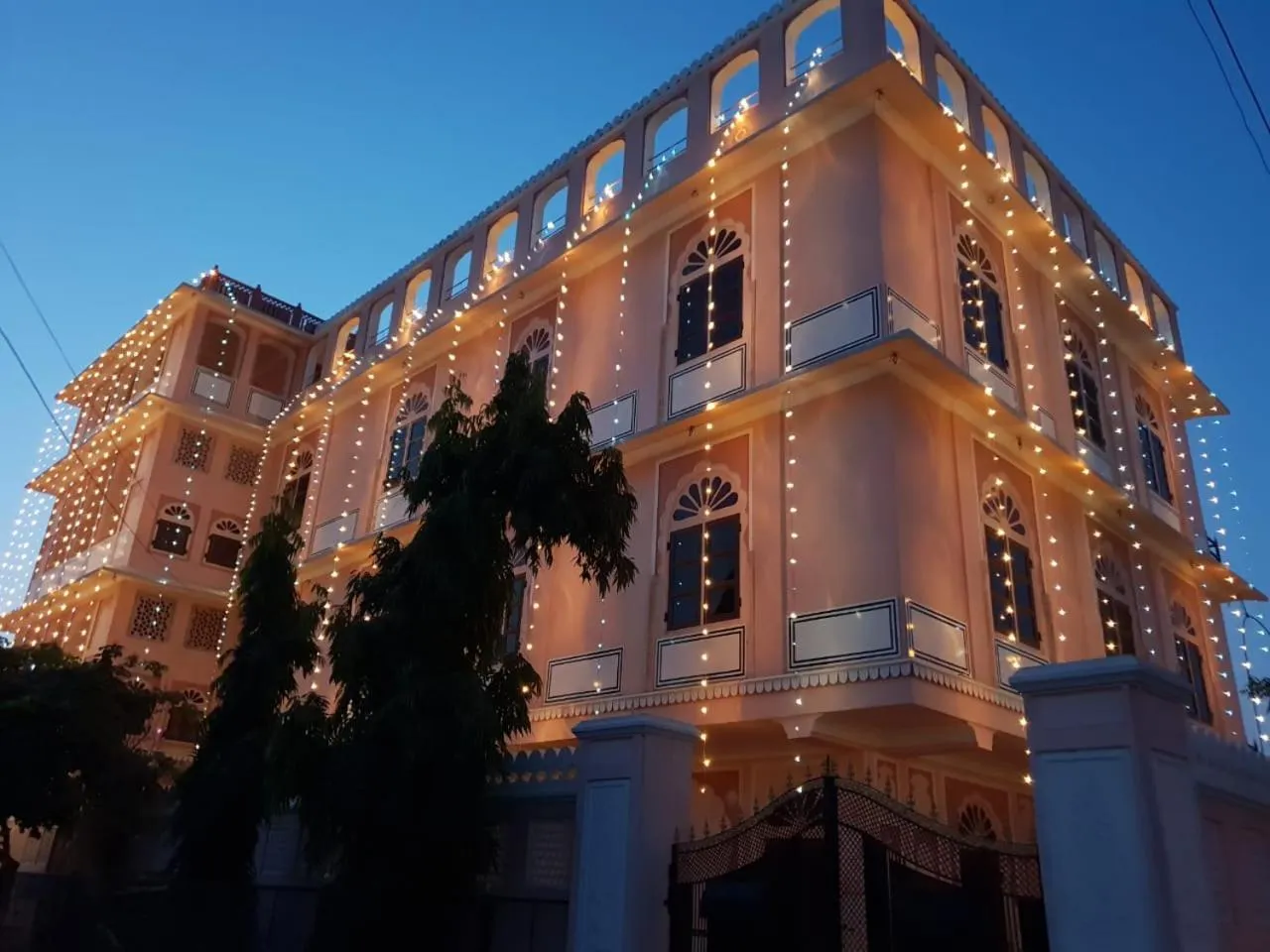 Property building in Raj Rajeshwari Haveli