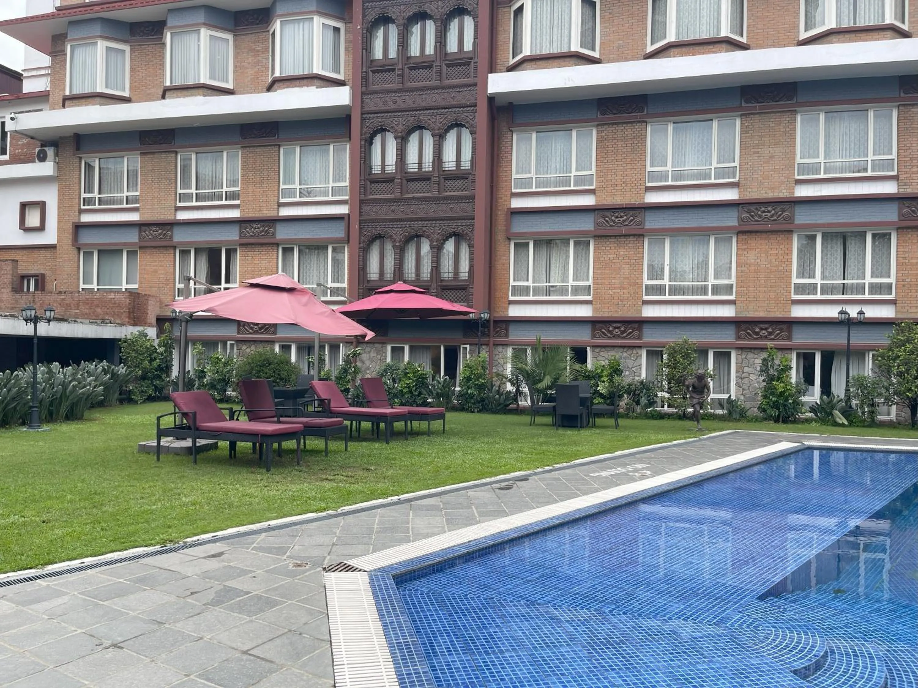 Swimming pool in The Malla Hotel - Thamel, 2 km to Swayambhunath Temple