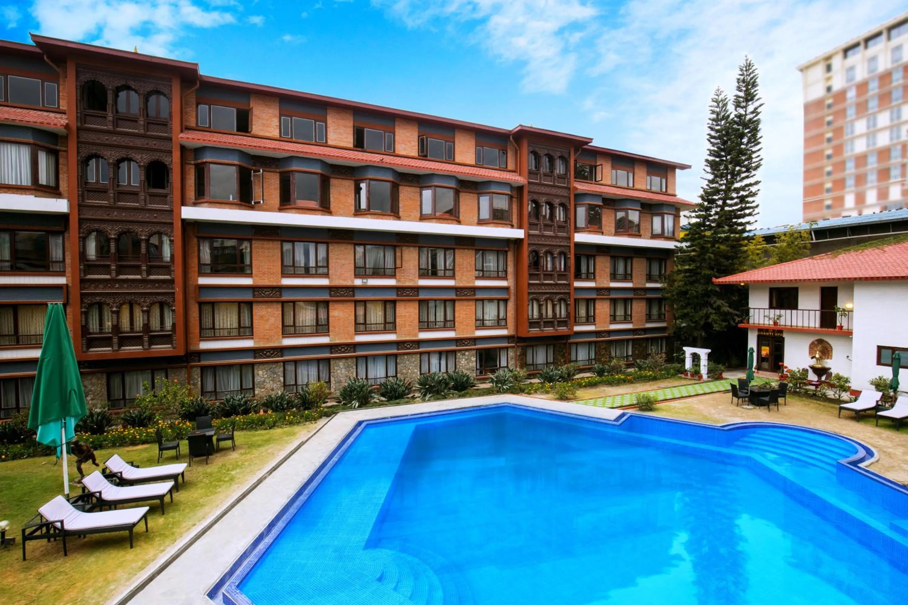 Pool view in The Malla Hotel - Thamel, 2 km to Swayambhunath Temple