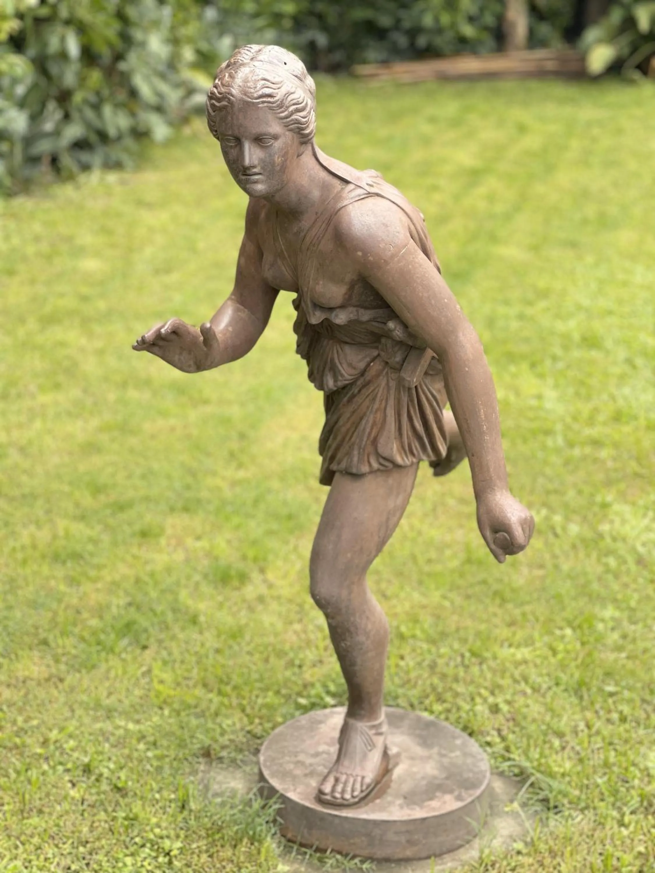 Garden in The Malla Hotel - Thamel, 2 km to Swayambhunath Temple