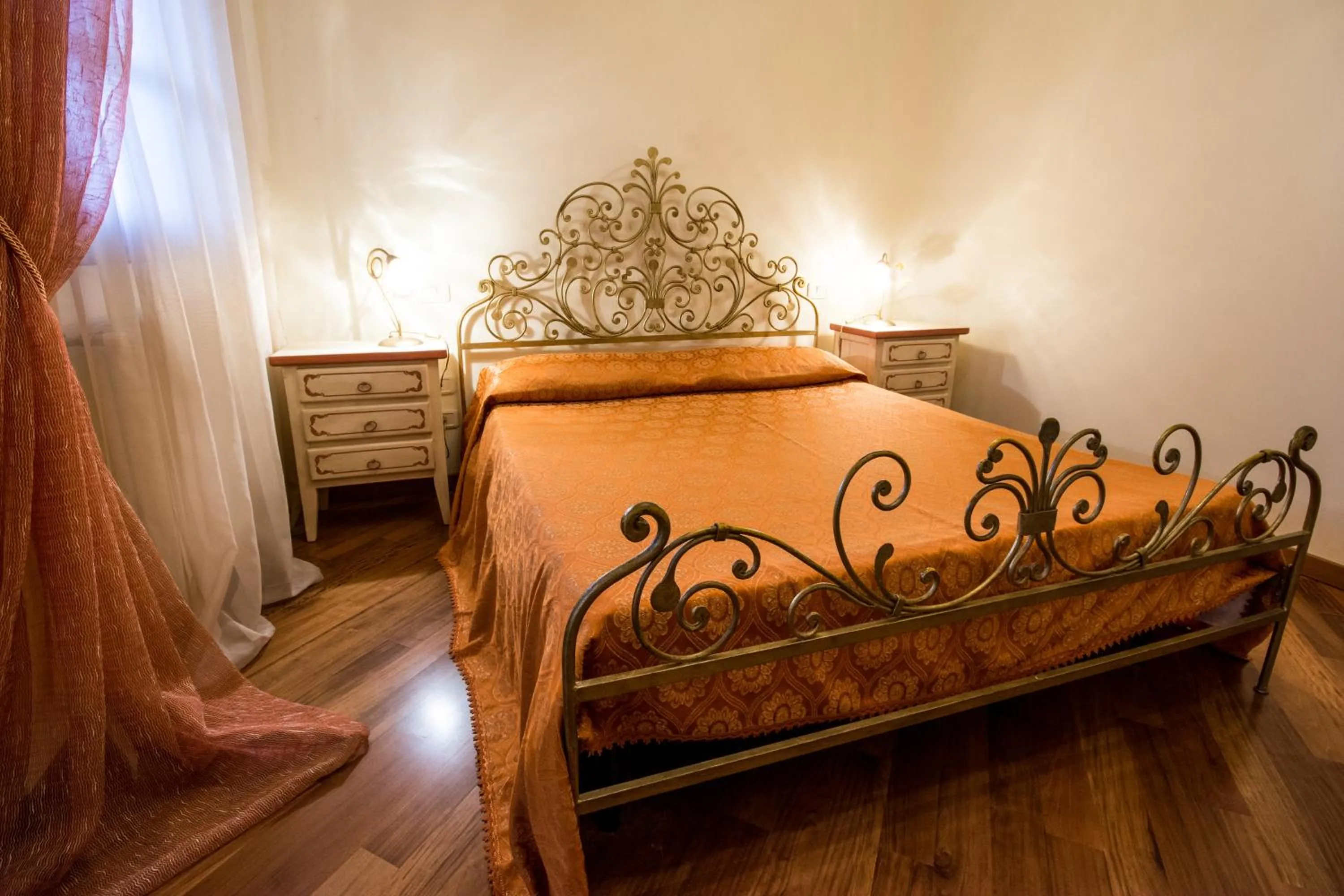 Day, Bed in B&B Maesta' Di Cudino