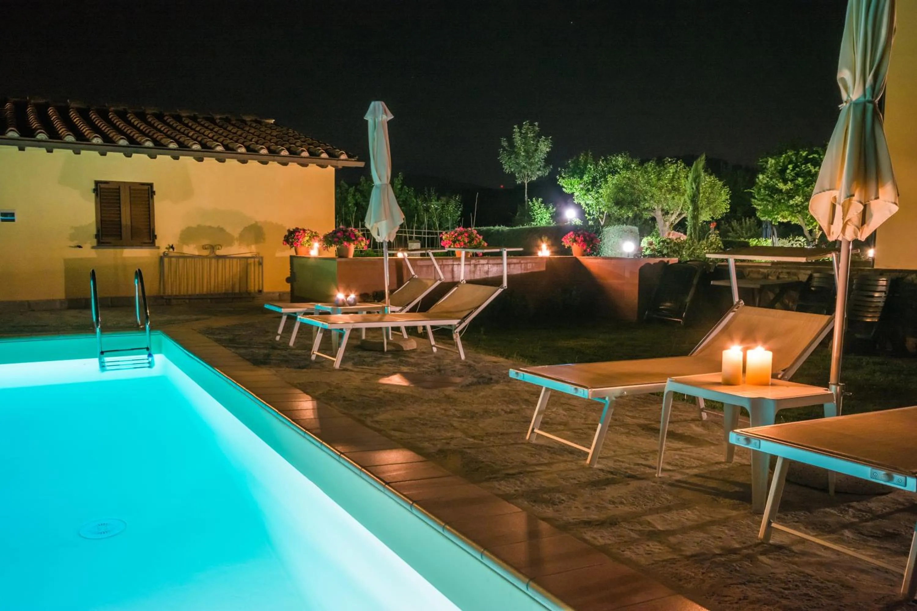 Night in B&B Maesta' Di Cudino