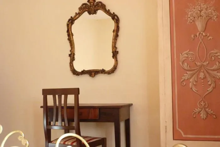 Decorative detail in B&B Maesta' Di Cudino