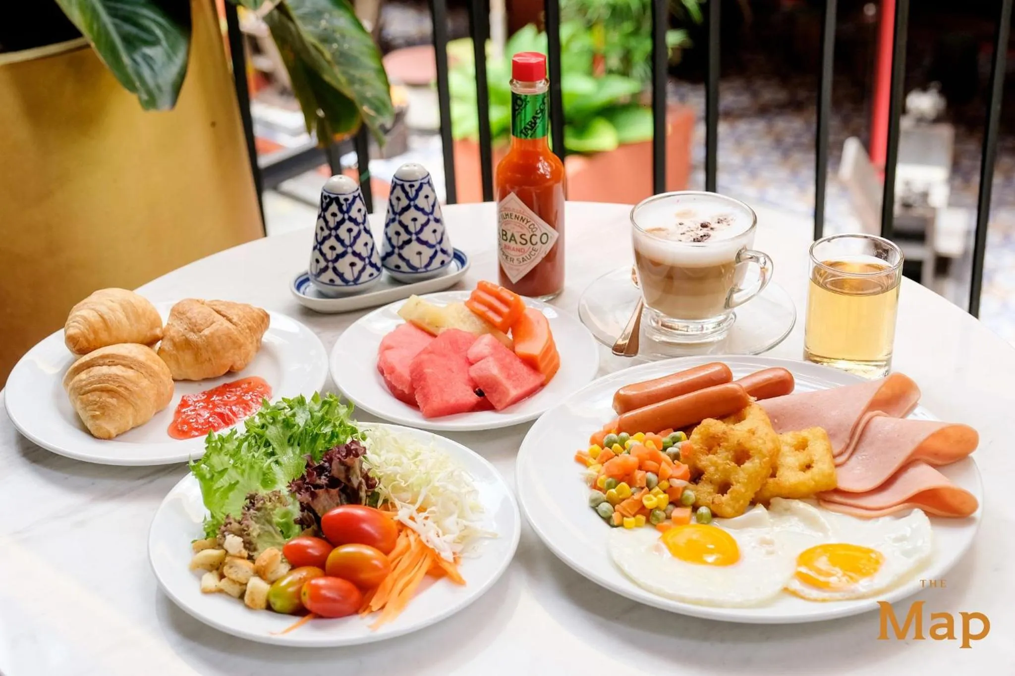 Food and drinks in MeStyle Museum Hotel