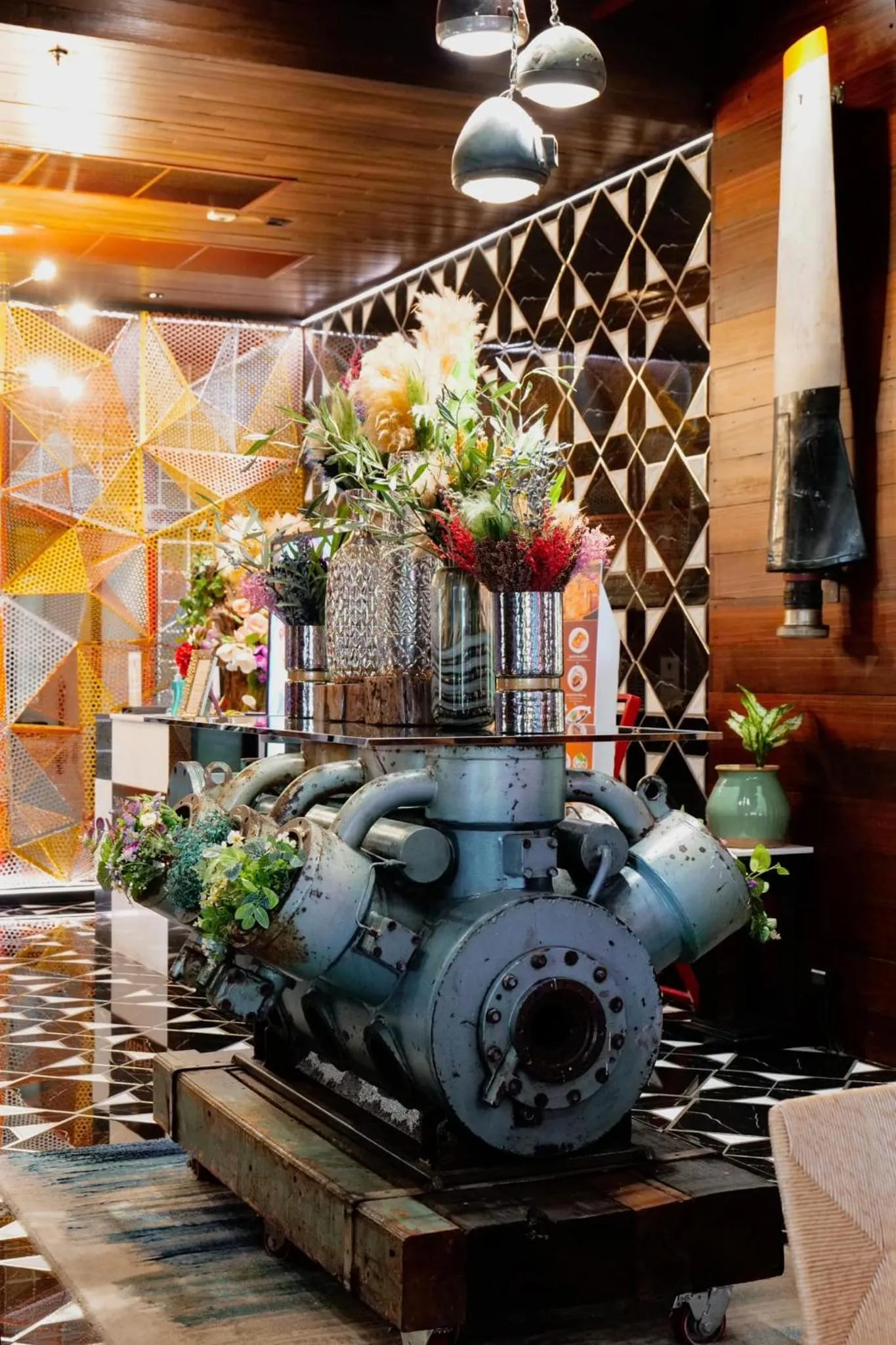 Restaurant/places to eat in MeStyle Museum Hotel