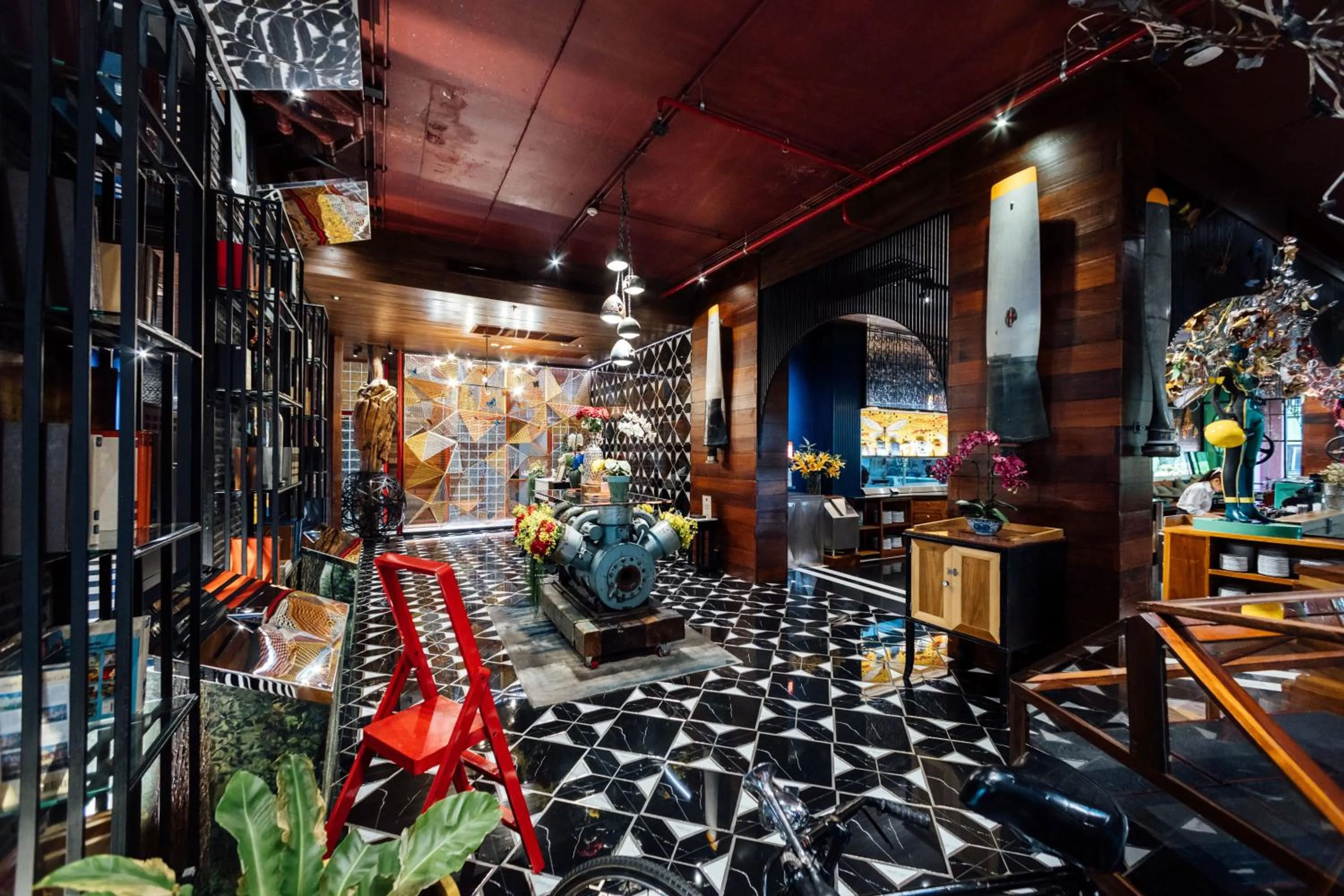 Restaurant/places to eat in MeStyle Museum Hotel