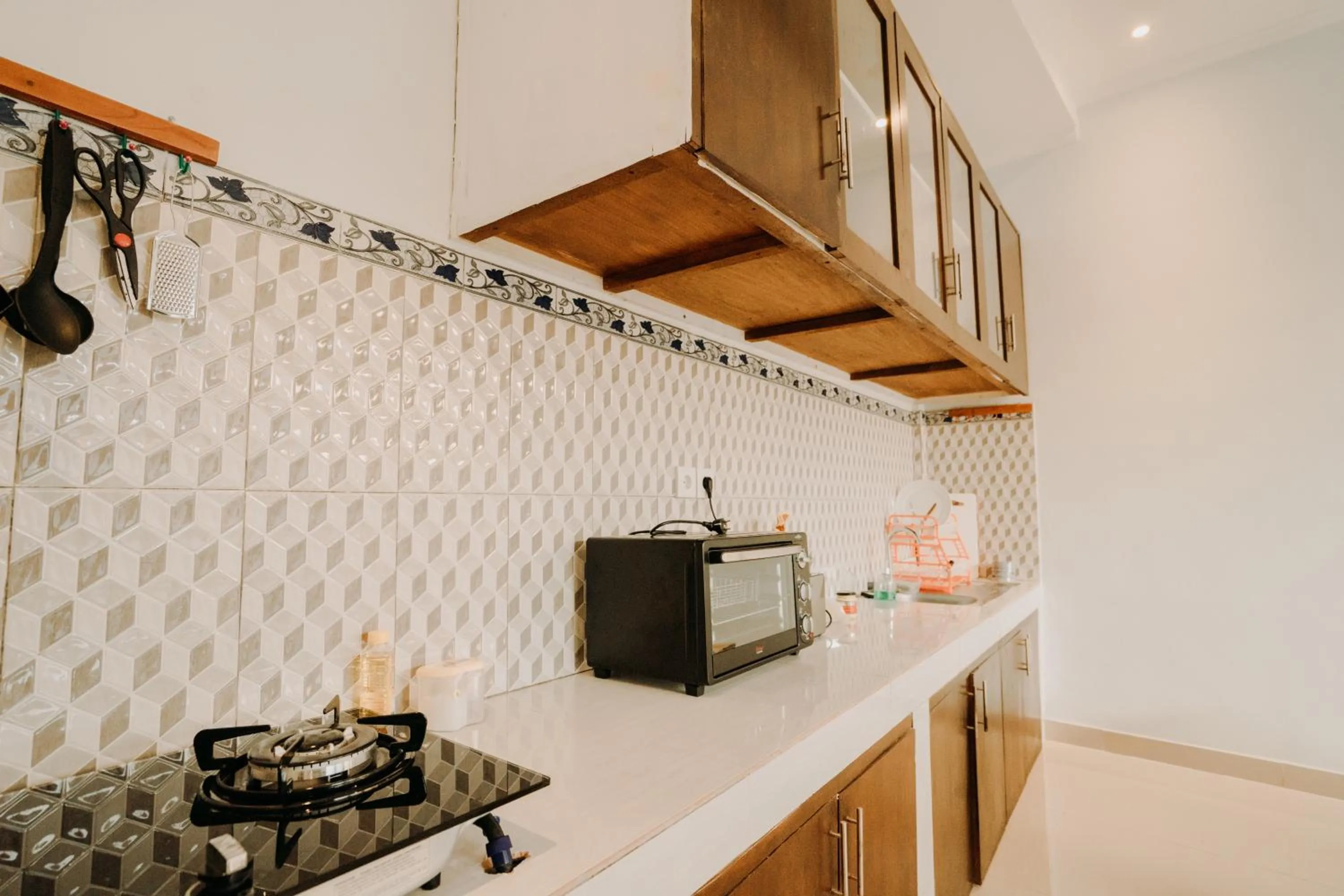 Kitchen or kitchenette in Nova Guest House