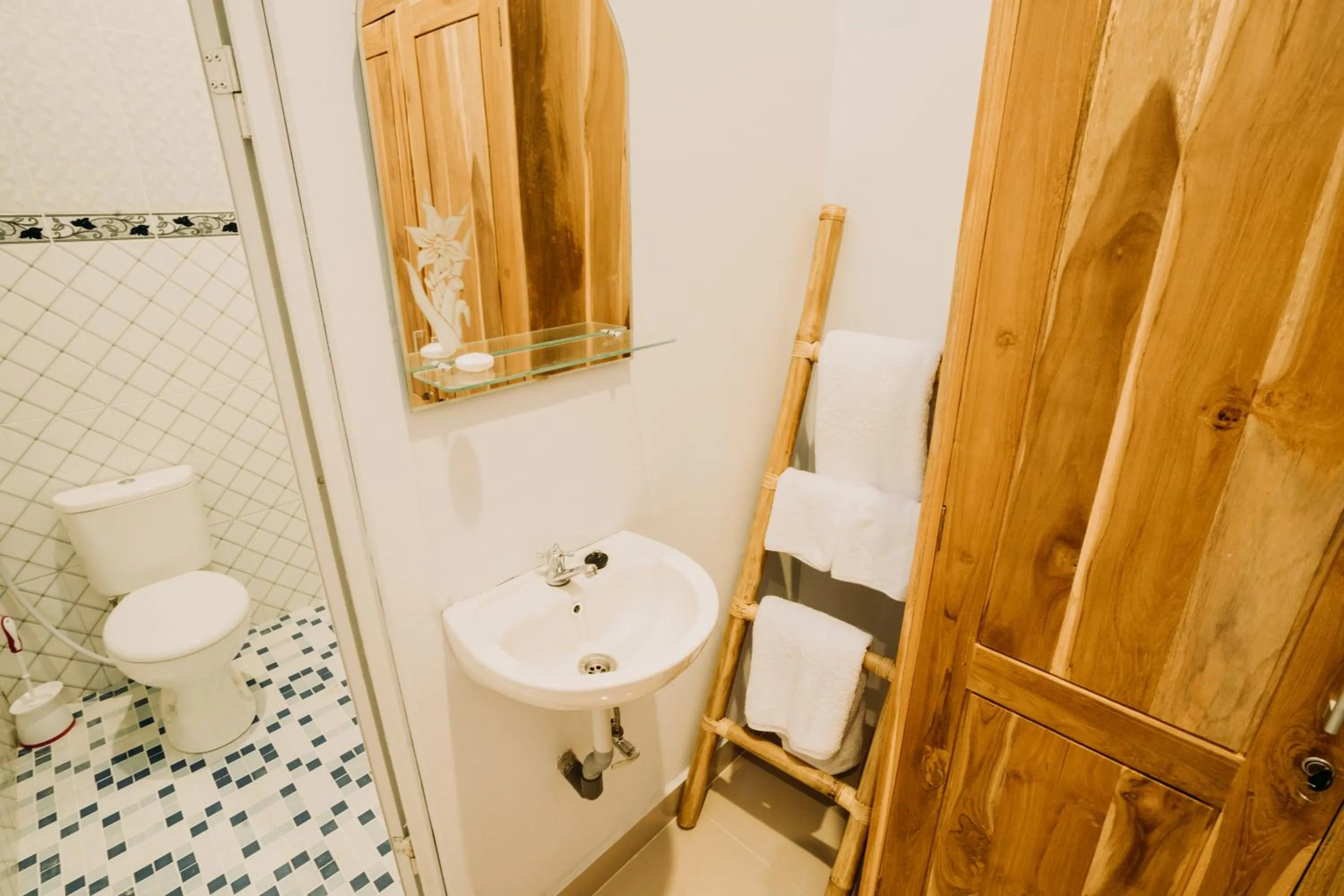 Bathroom in Nova Guest House