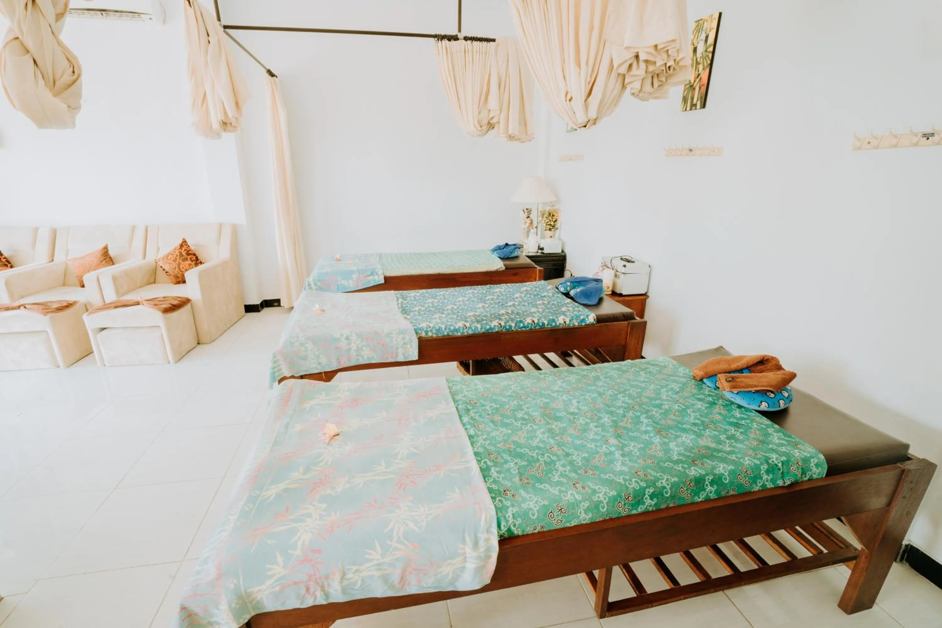 Massage in Nova Guest House