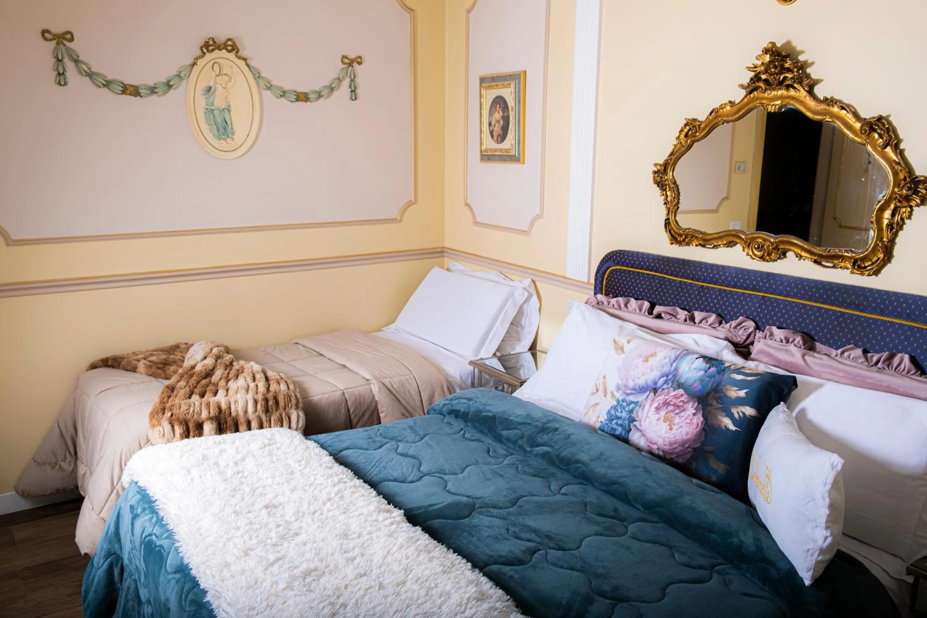 Bedroom, Bed in Hotel Vandelli