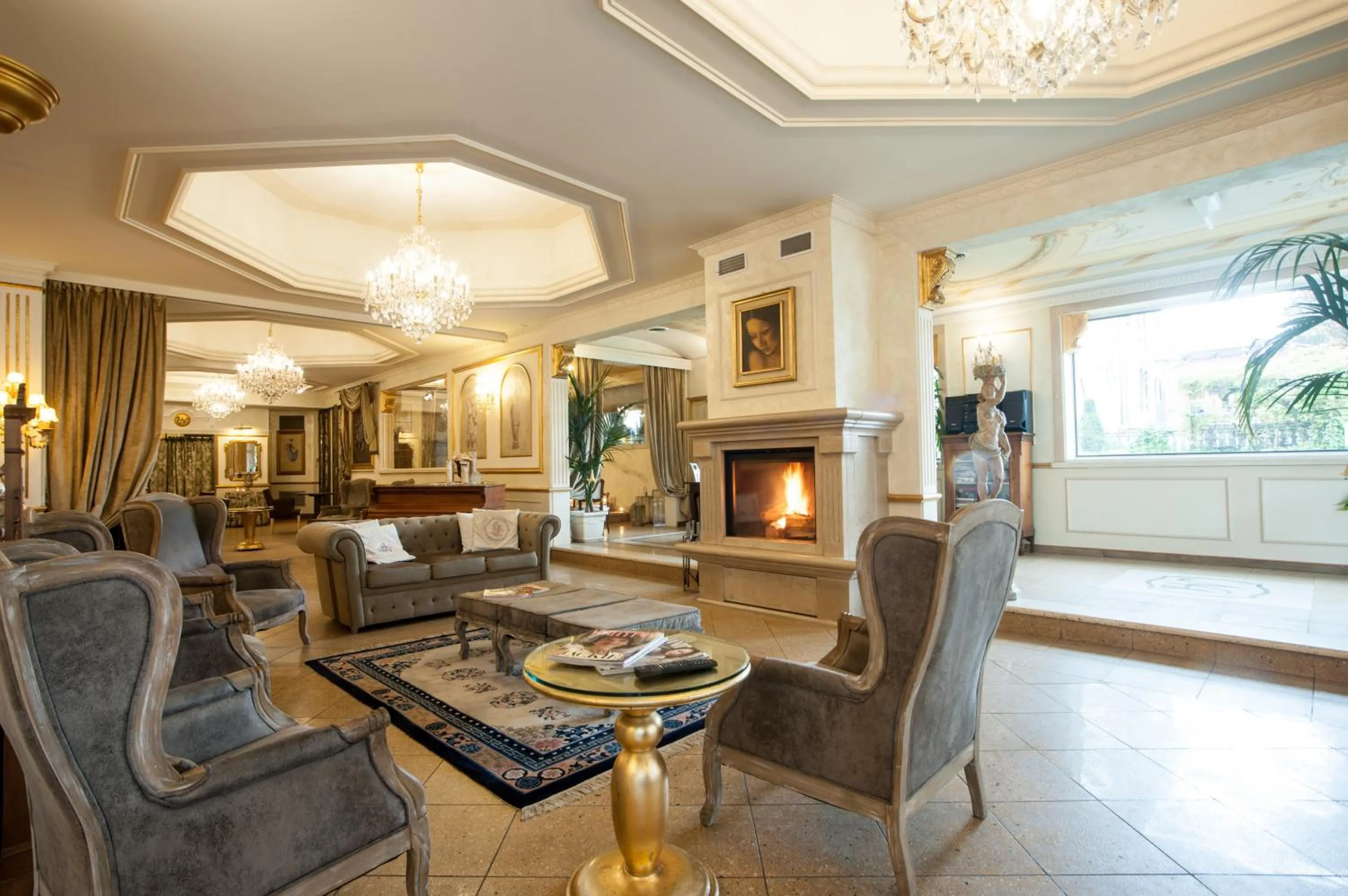 Lobby or reception in Hotel Vandelli