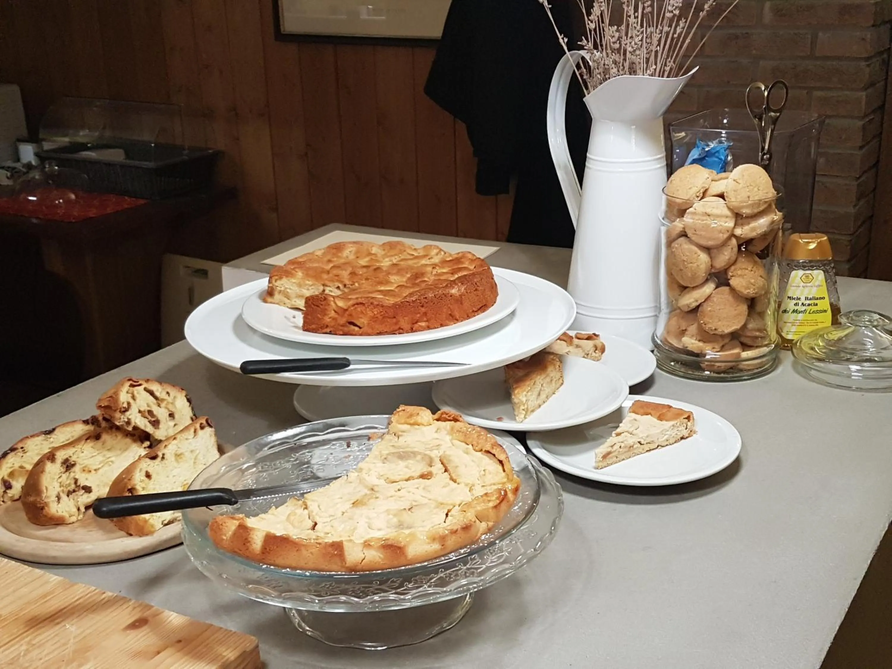 Italian breakfast in Fondo Brugarolo B&B