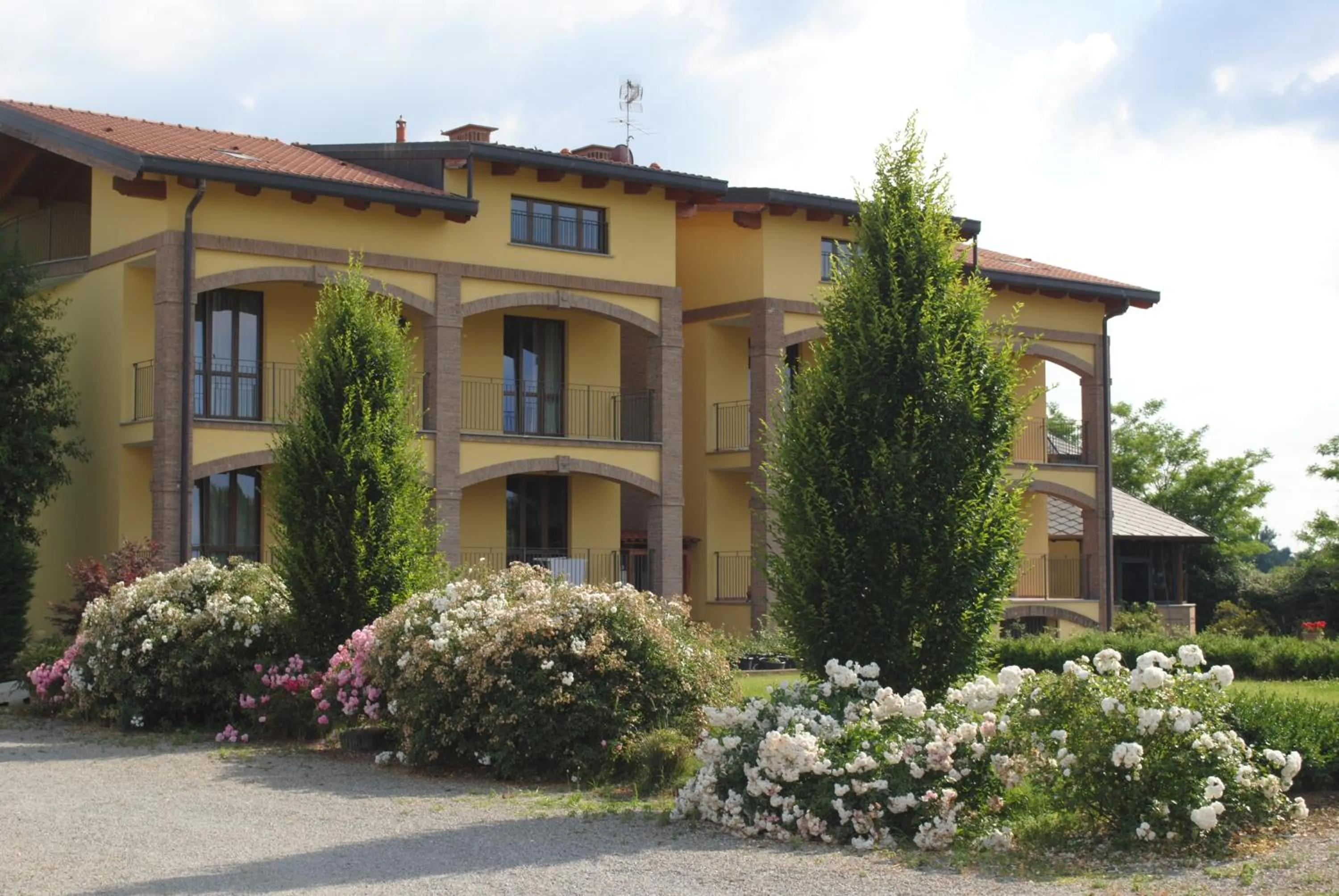 Facade/entrance in Fondo Brugarolo B&B