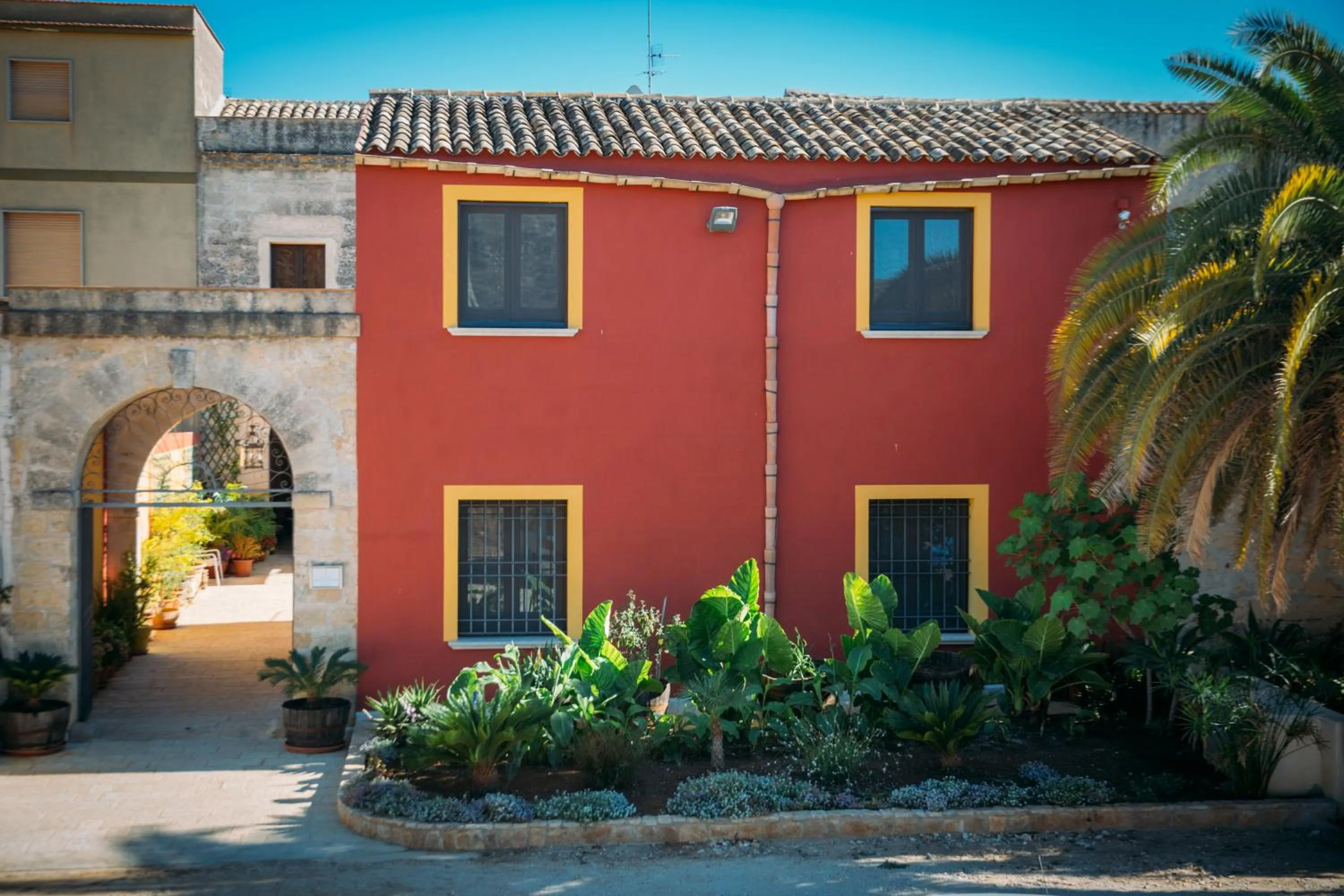 Street view in Hotel Baglio Catalano