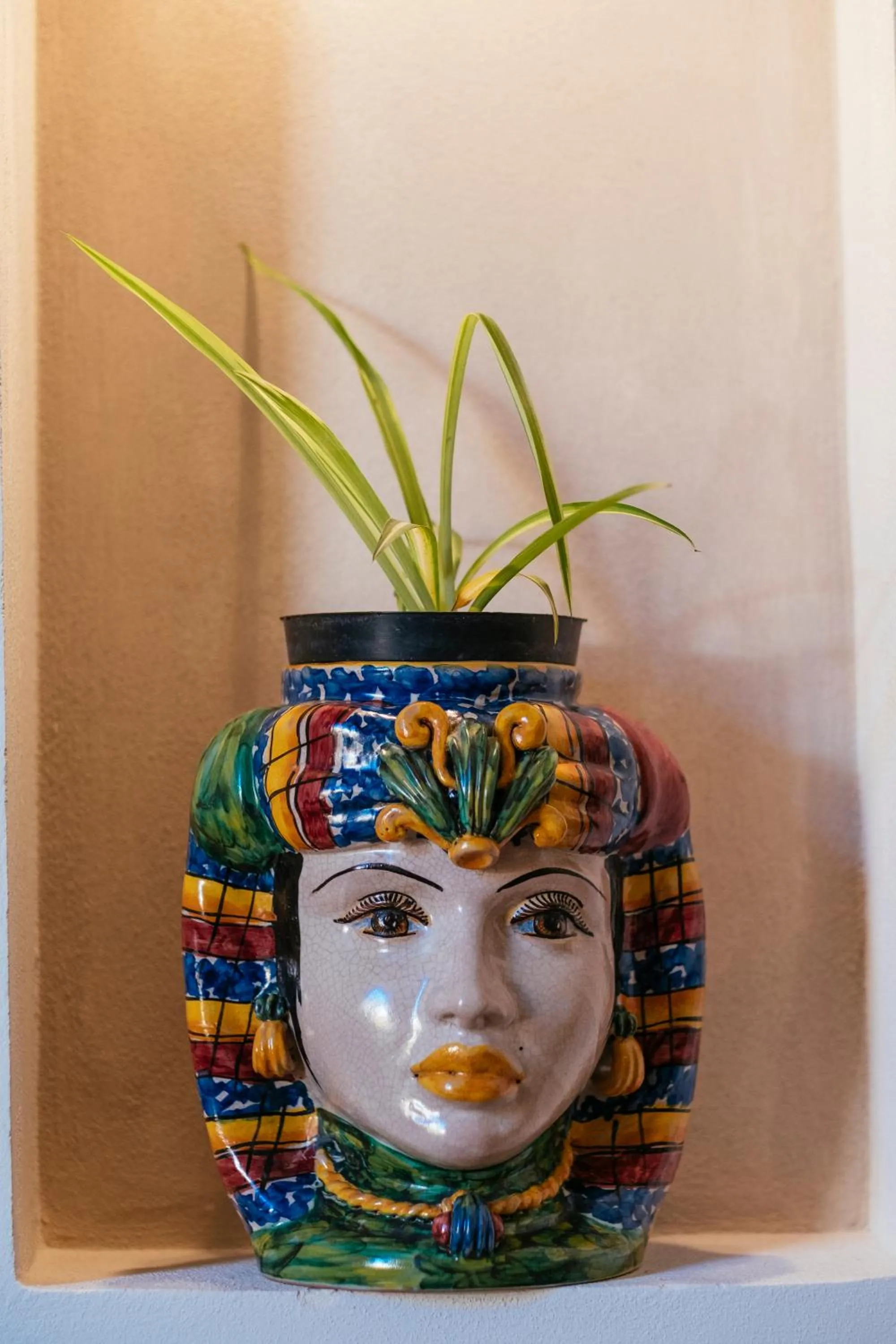 Communal lounge/ TV room in Hotel Baglio Catalano