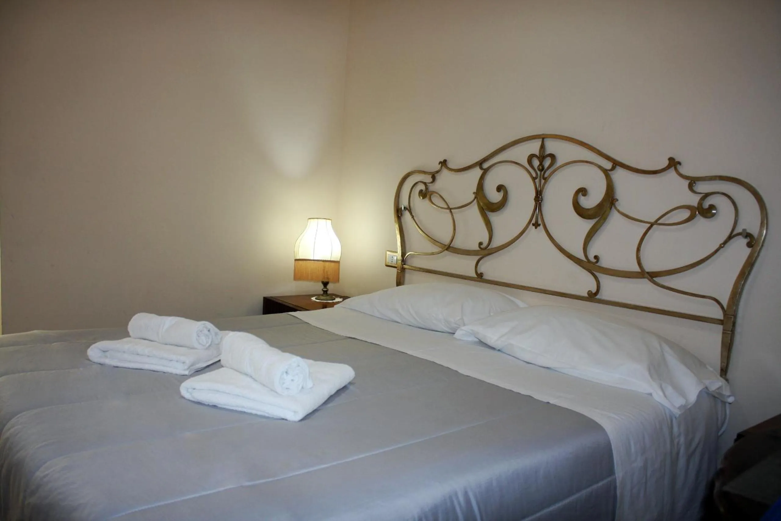 Bed in Borgo Antico Santa Lucia