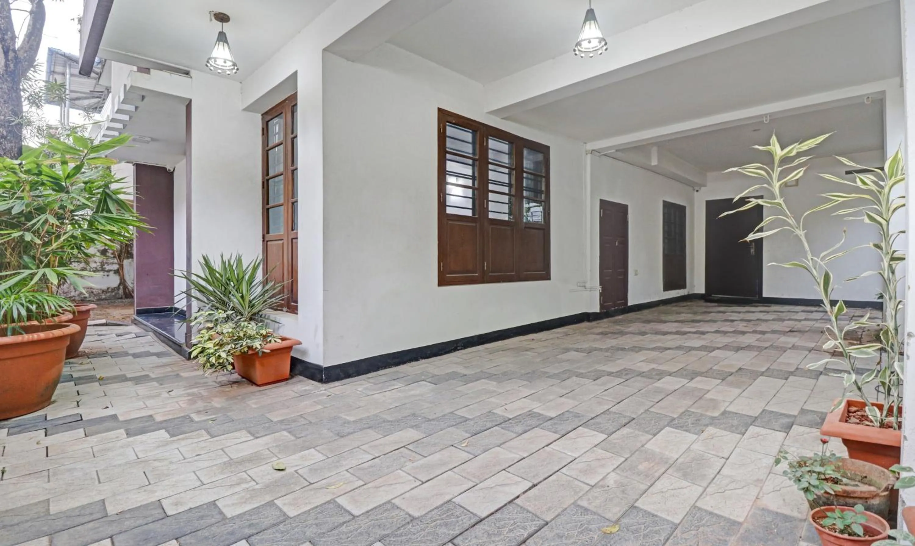 Facade/entrance in Treebo Backpackers Inn