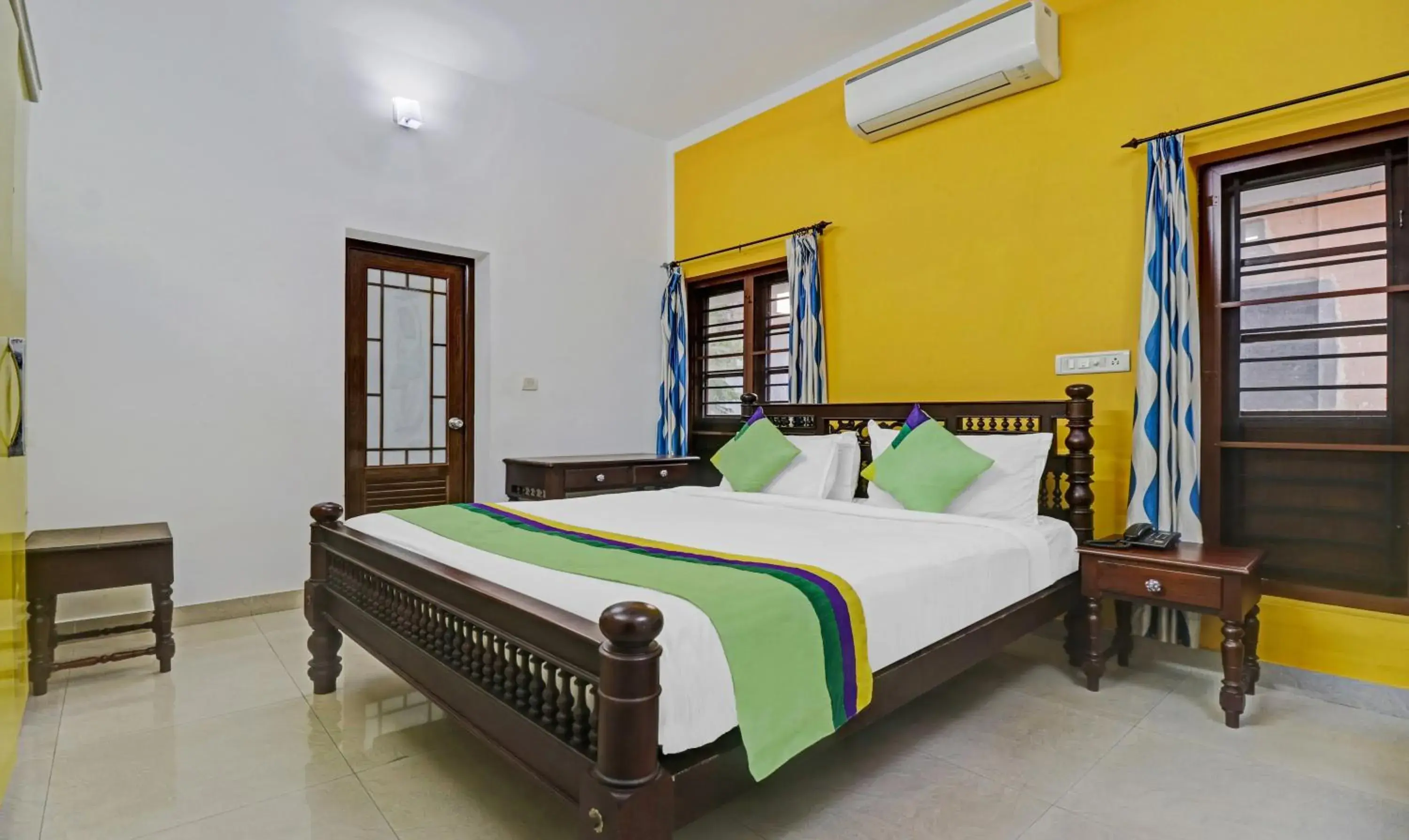 Bed in Treebo Backpackers Inn Bed in Treebo Backpackers Inn