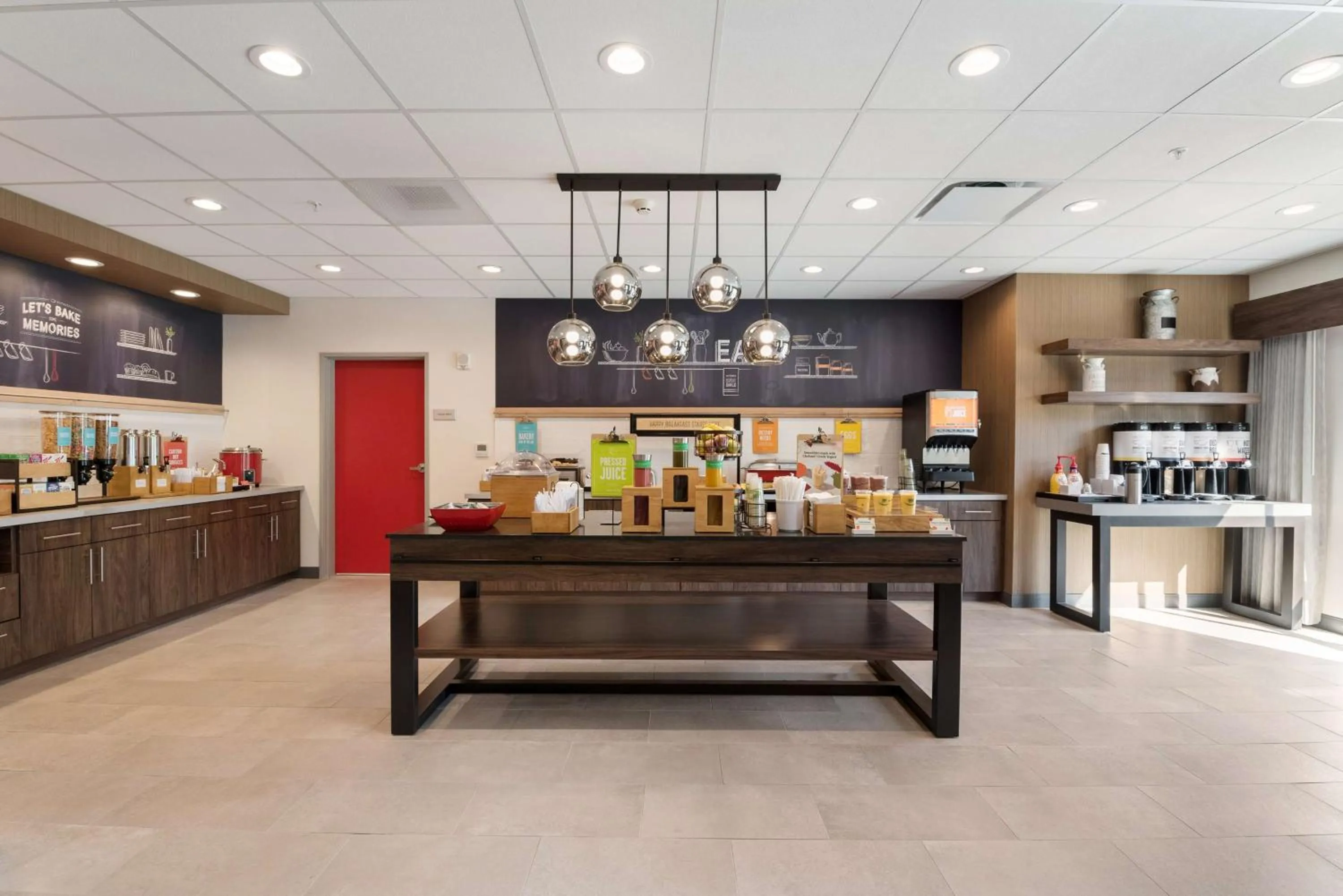 Breakfast in Hampton Inn Batesville, Ar