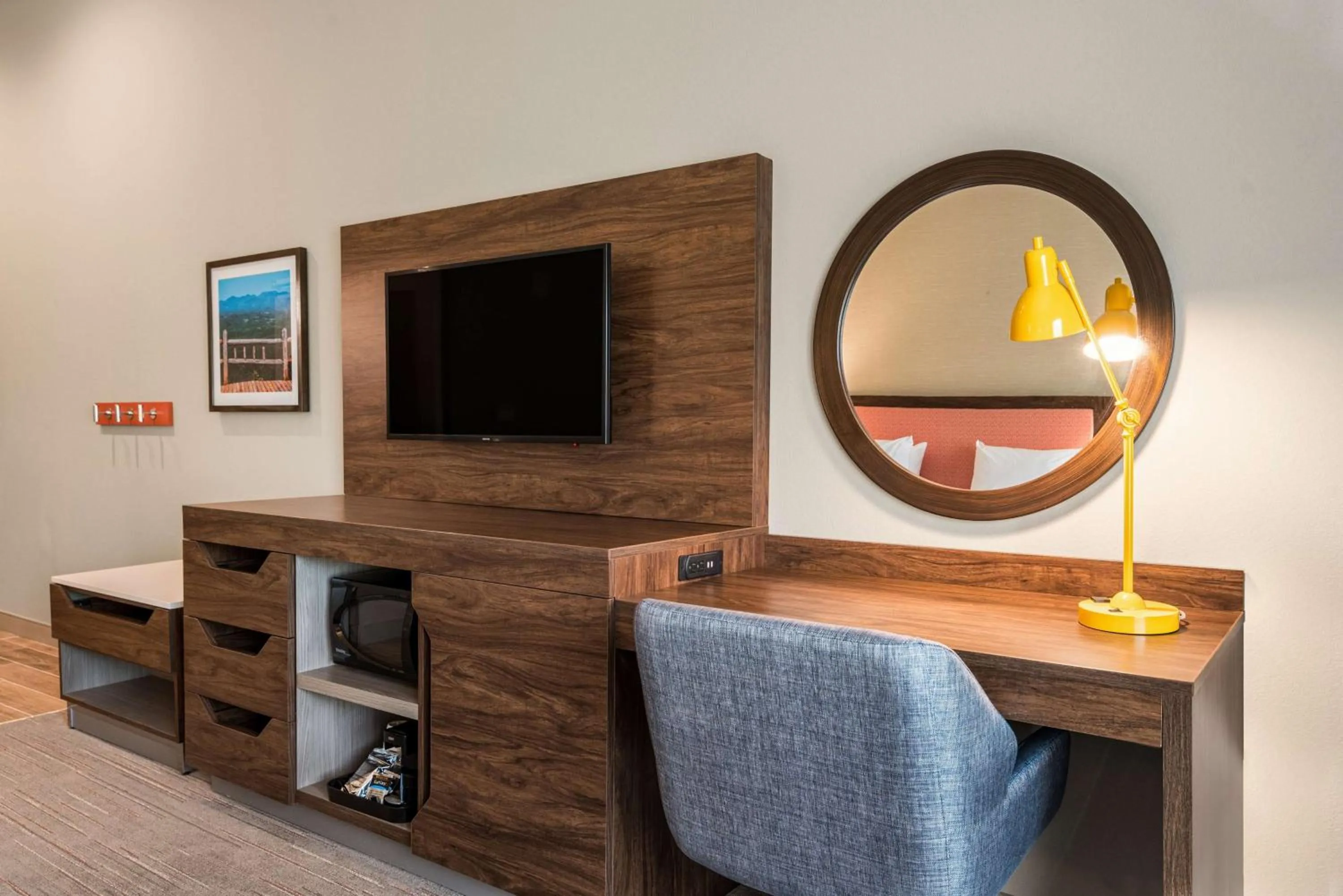 Bedroom in Hampton Inn Batesville, Ar