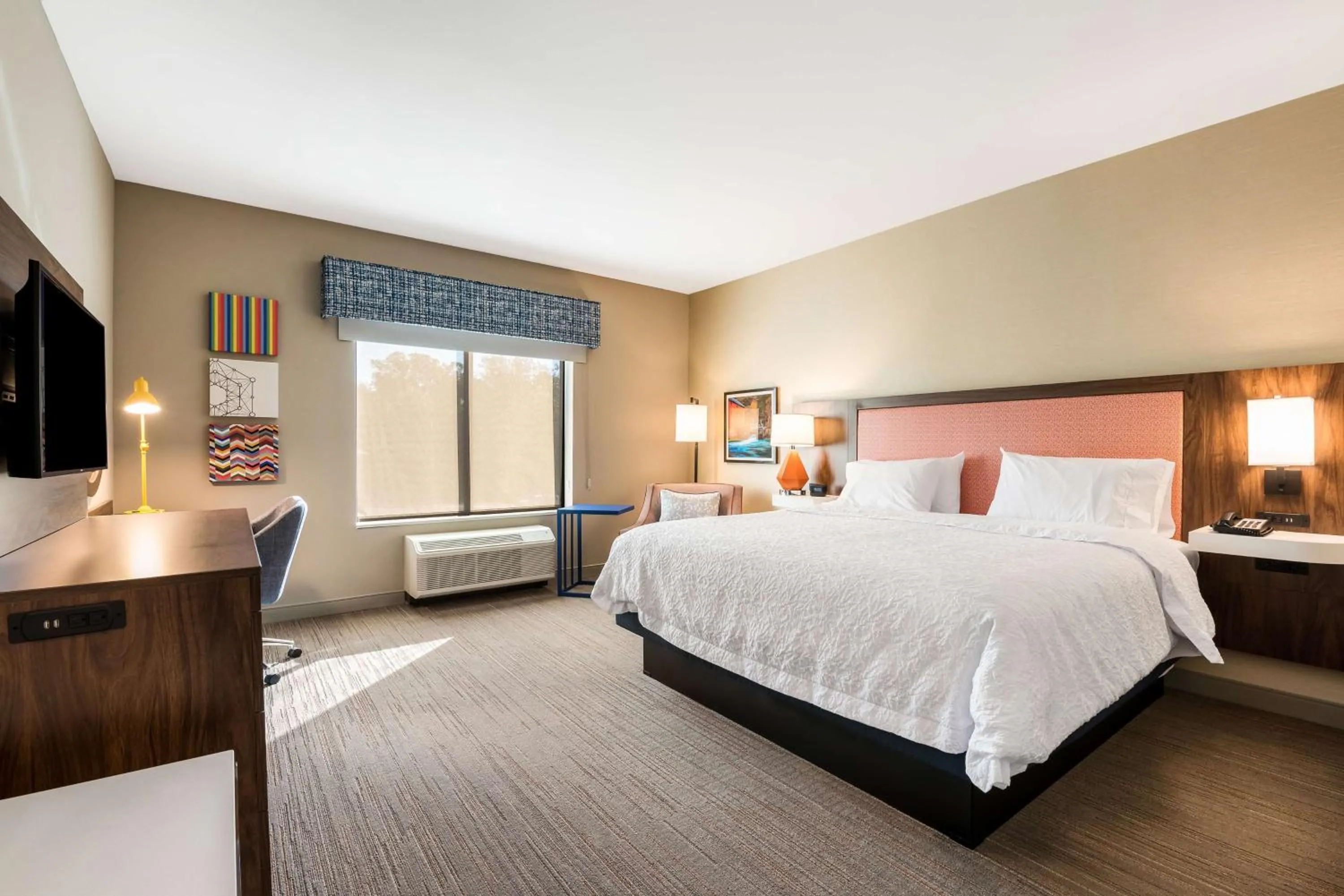 Bedroom, Bed in Hampton Inn Batesville, Ar