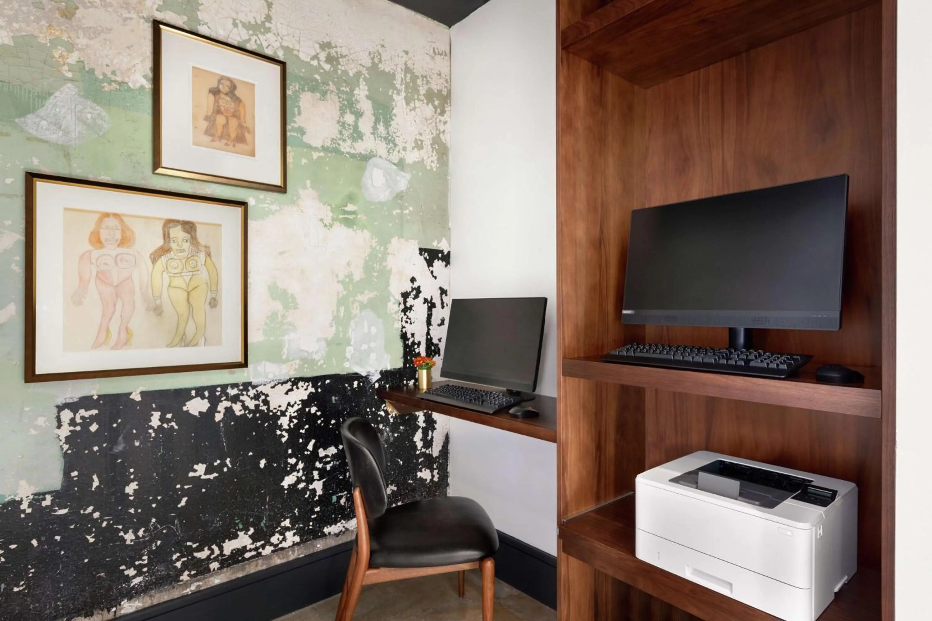 Business facilities in The Central Station Memphis, Curio Collection By Hilton