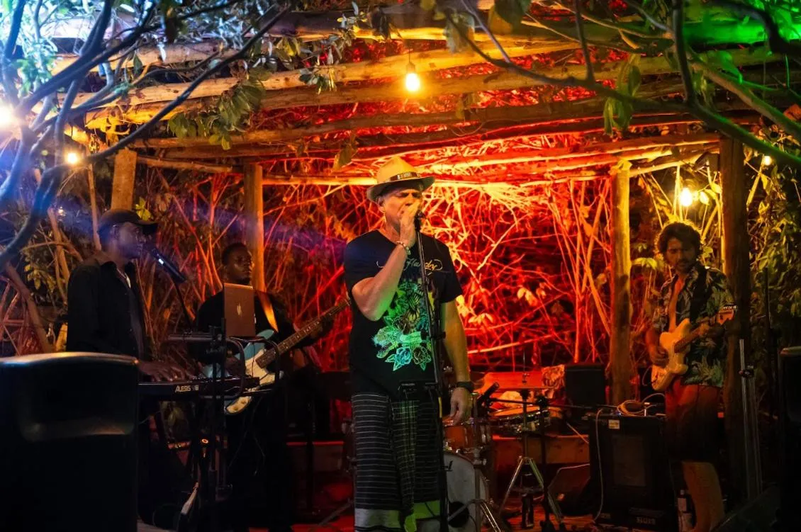 Entertainment in Salty's Kitesurf Village