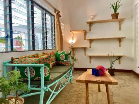 Salty's Kitesurf Village